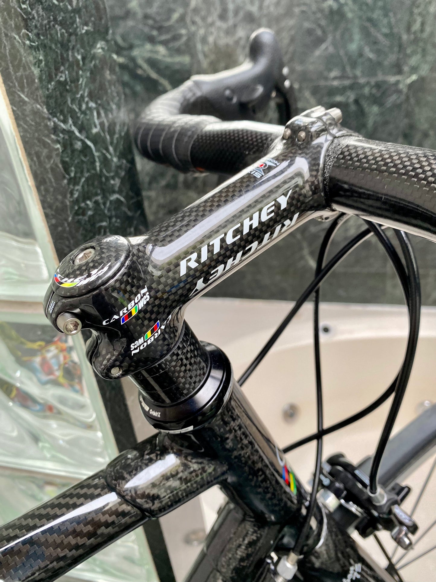 (SIZE 56cm) CLASSIC COLNAGO C50 ROAD BIKE - CAMPAGNOLO RECORD - LIKE NEW / SPOTLESS