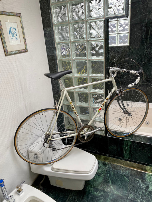 (SIZE 56cm) MIELE ROAD BIKE - SHIMANO 600