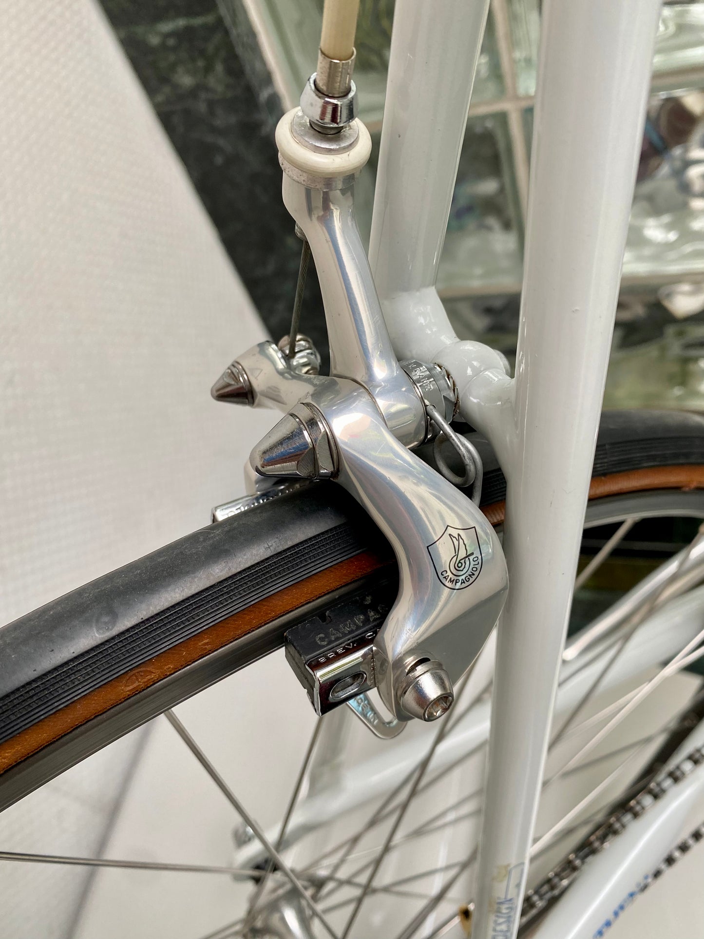 (SIZE 56cm) 1980's CANNONDALE "ATHENA" ROAD BIKE - CAMPAGNOLO ATHENA