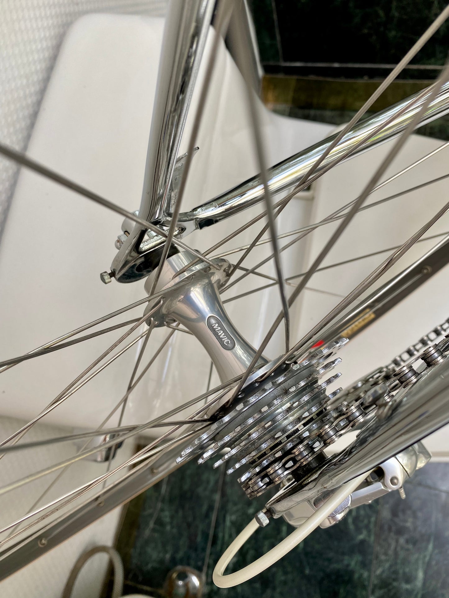 (SIZE 56cm) 1980's CONCORDE GAVINA ROAD BIKE - CAMPAGNOLO CHORUS - SPOTLESS