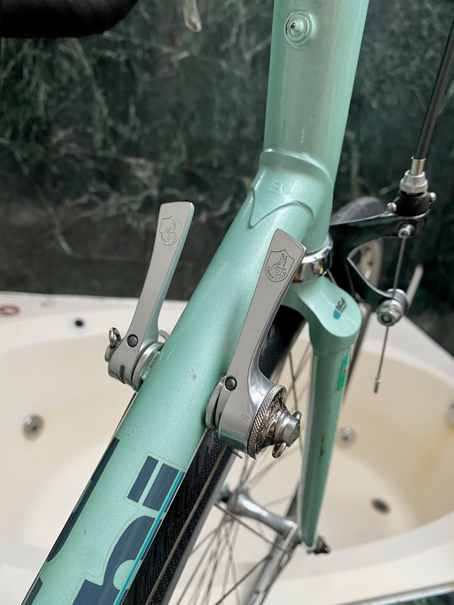 (SIZE 54cm) 1980's BIANCHI CELESTE ROAD BIKE - CAMPAGNOLO - COLUMBUS