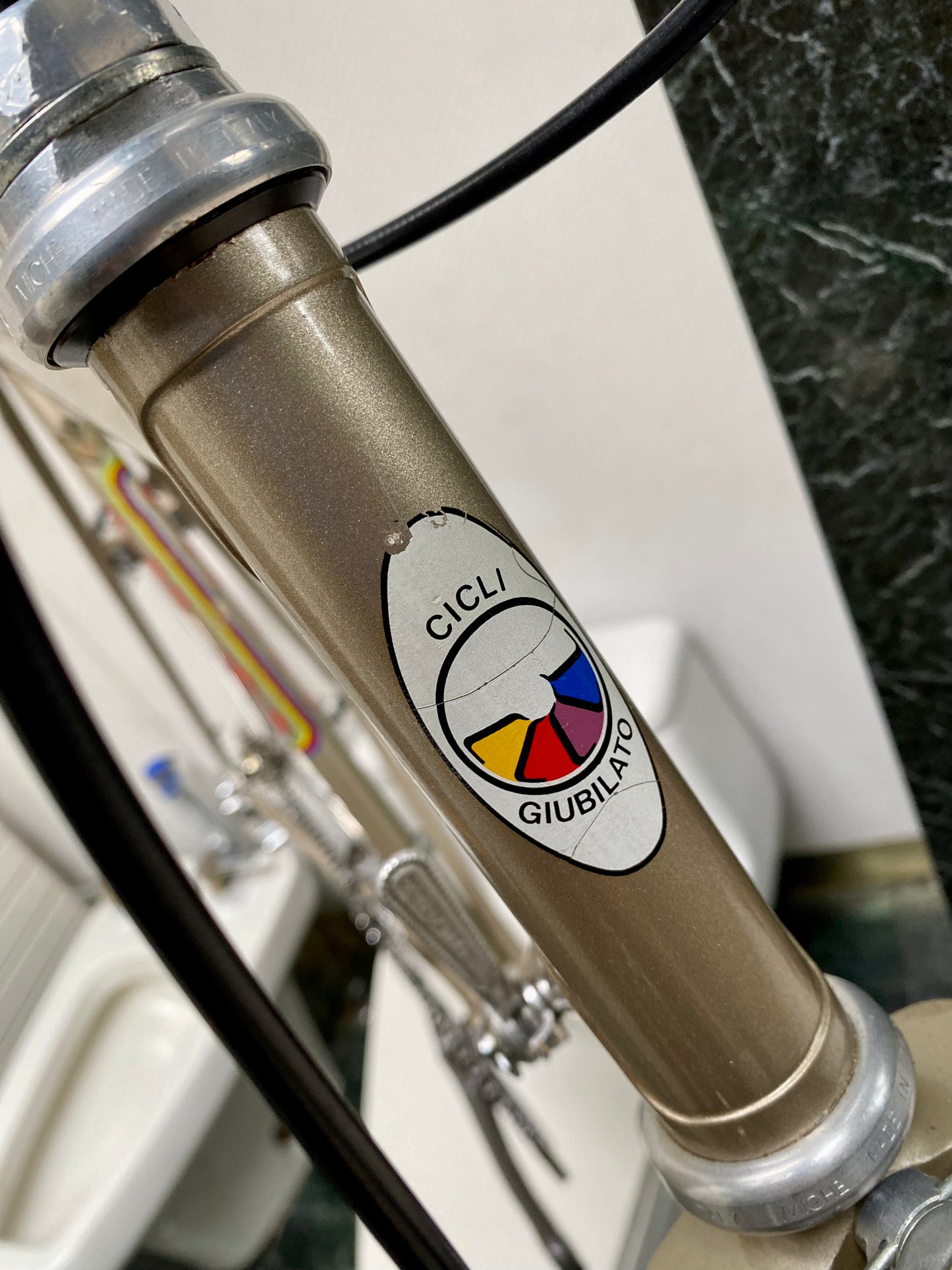 (SIZE 56cm) 1980's GIUBILATO ROAD BIKE - COOL!