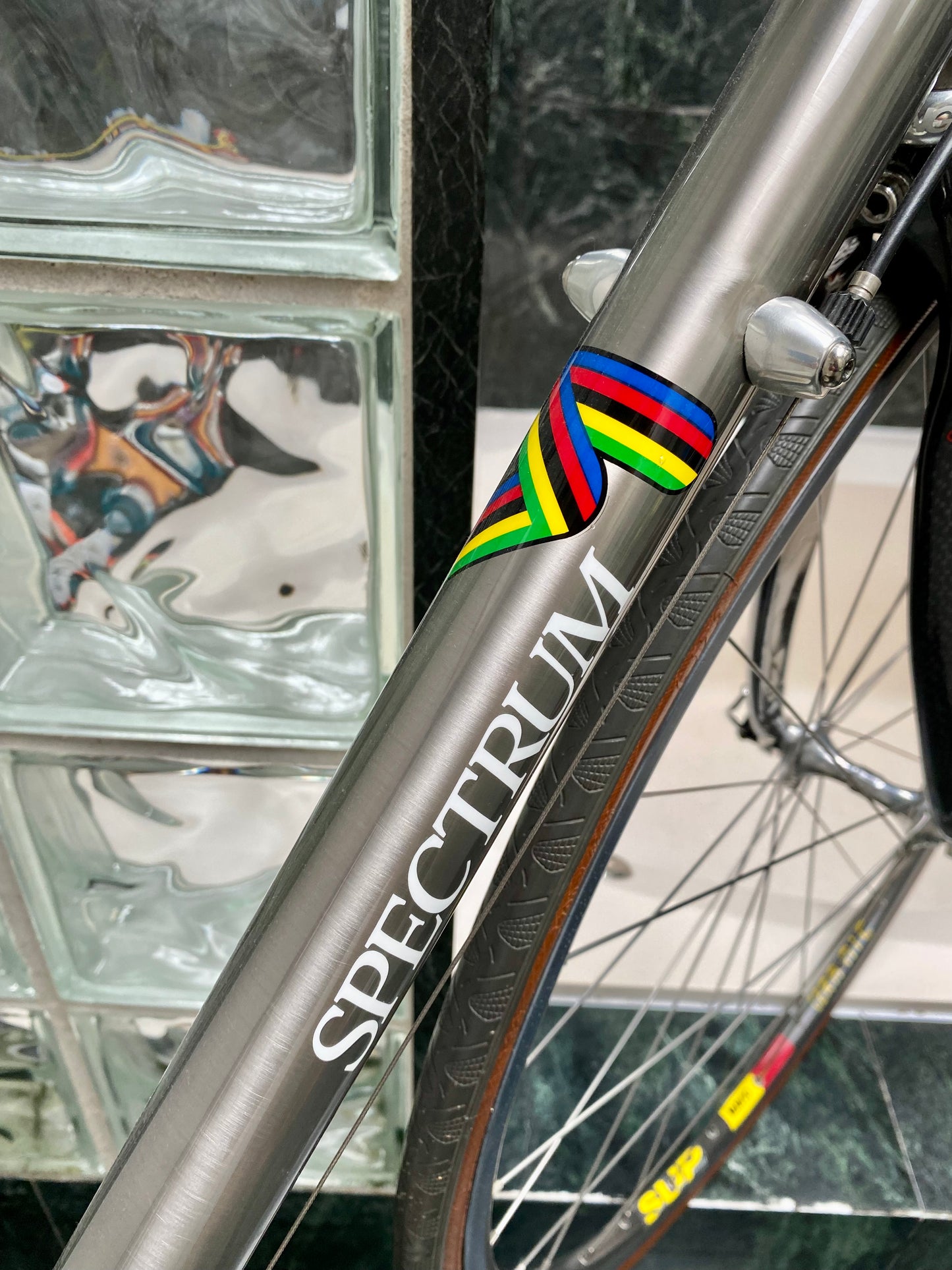 (SIZE 56cm) 1994 SPECTRUM CYCLES "TITANIUM SUPER" ROAD BIKE - CAMPAGNOLO RECORD
