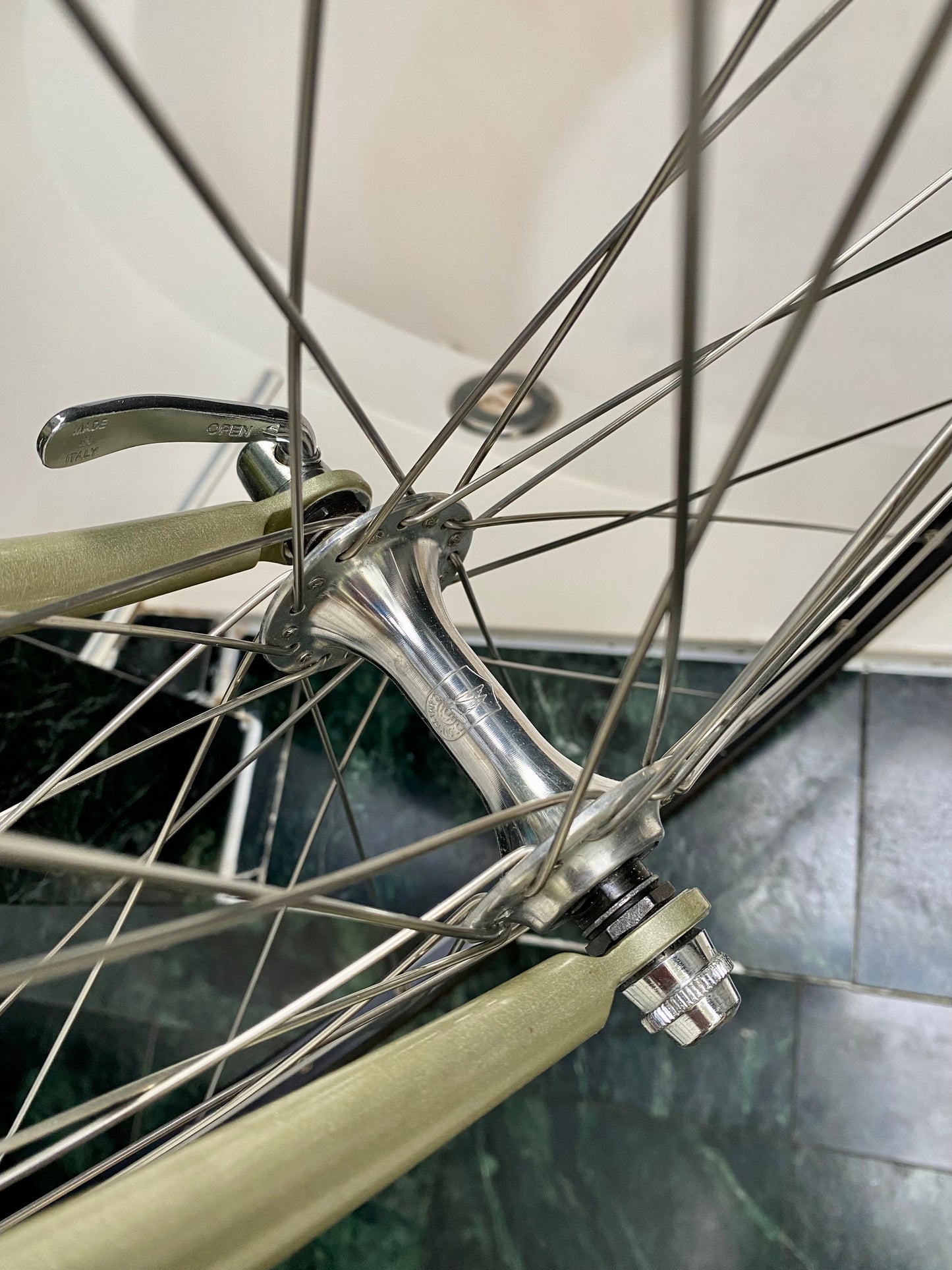 (SIZE 60cm) EARLY-1990's MARINONI ROAD BIKE - COLUMBUS SP - CAMPAGNOLO