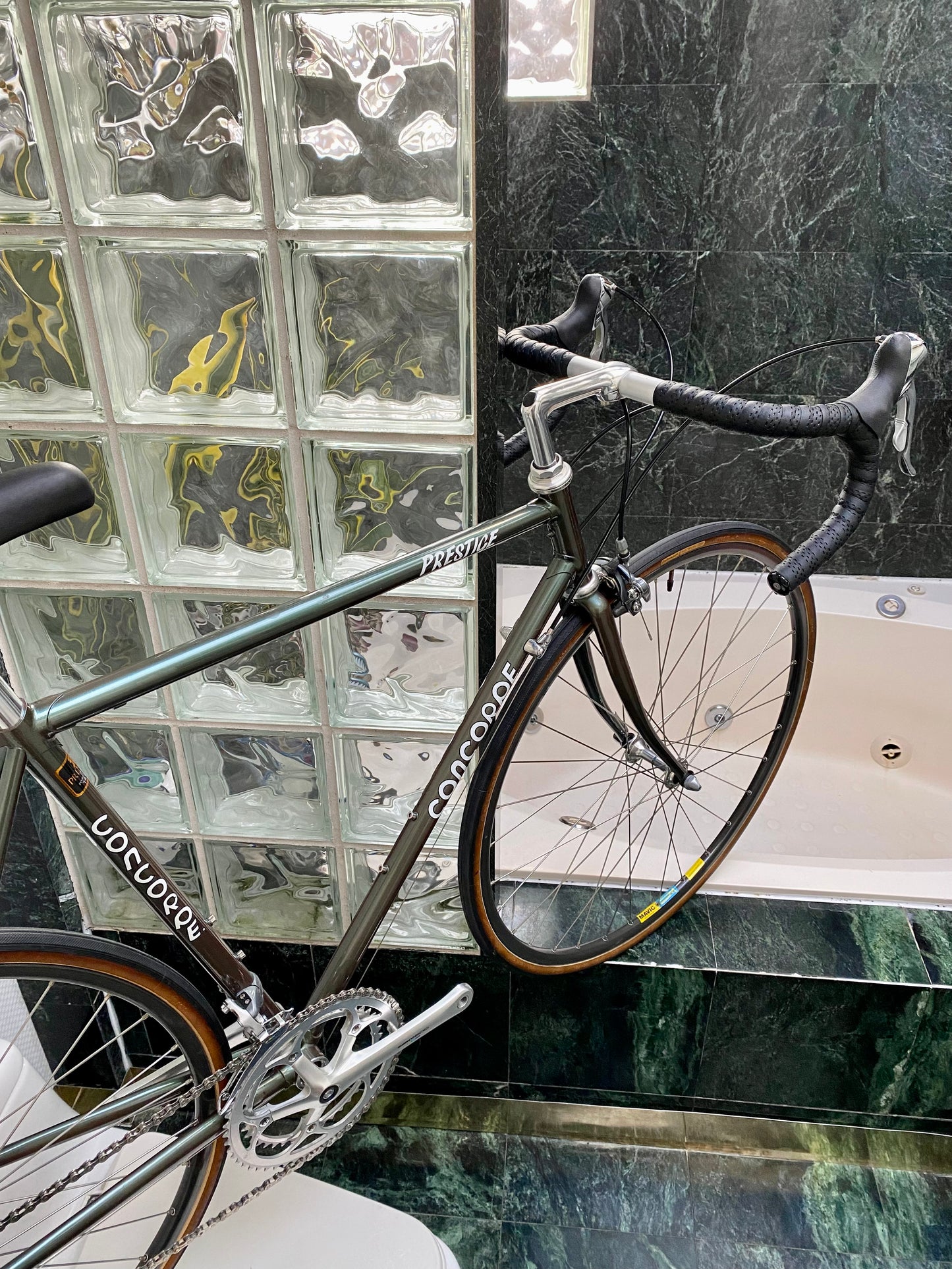 (SIZE 54cm) EARLY-1990's CONCORDE PRESTIGE ROAD BIKE - SHIMANO 600 STI - TANGE PRESTIGE