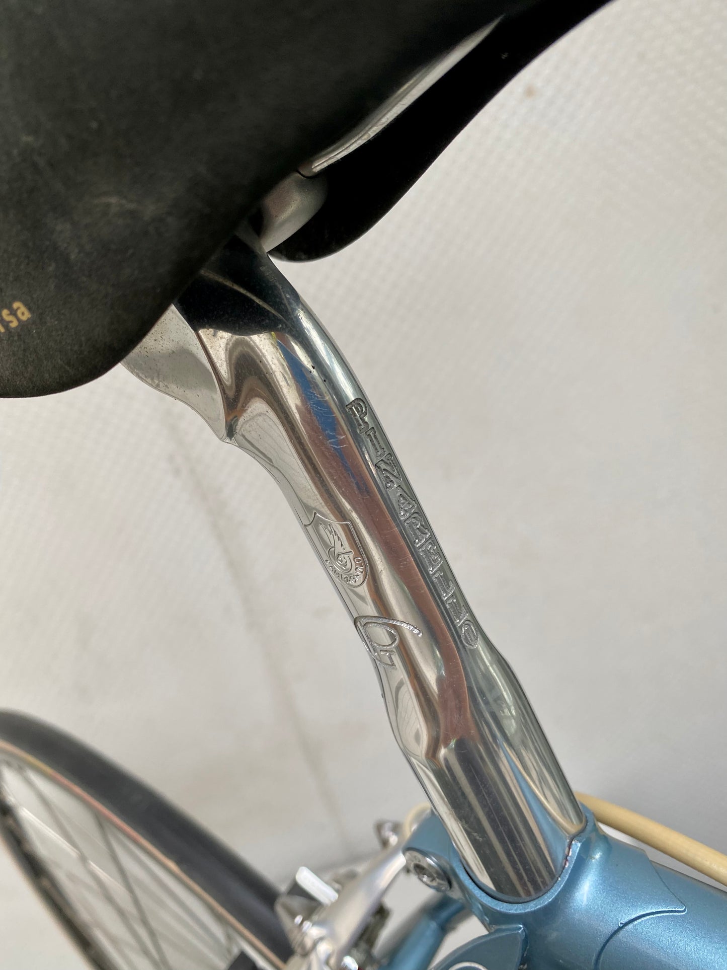 (SIZE 52cm) 1980's PINARELLO ROAD BIKE - CAMPAGNOLO CHORUS - LIKE NEW