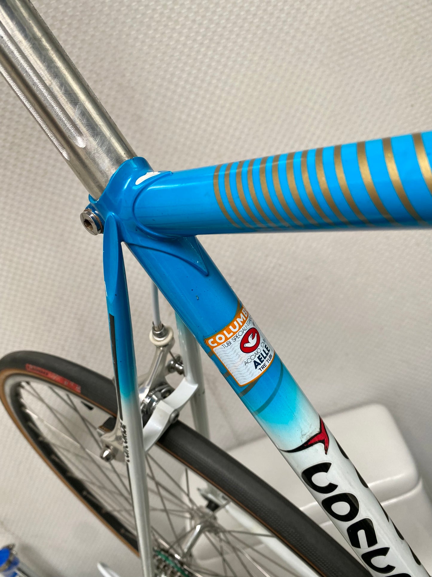 (SIZE 57cm) 1980's CONCORDE COLOMBO ROAD BIKE - CAMPAGNOLO ATHENA