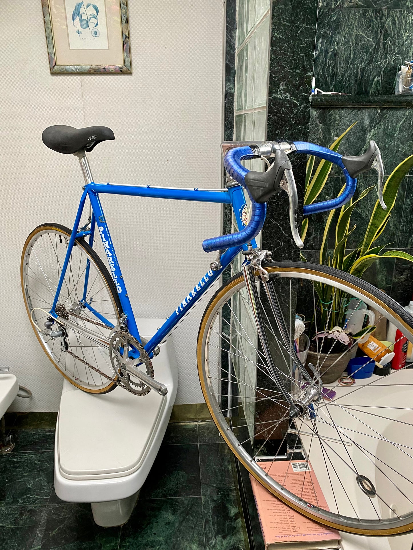 (SIZE 56cm) 1980's PINARELLO ROAD BIKE - EXCELLENT CONDITION