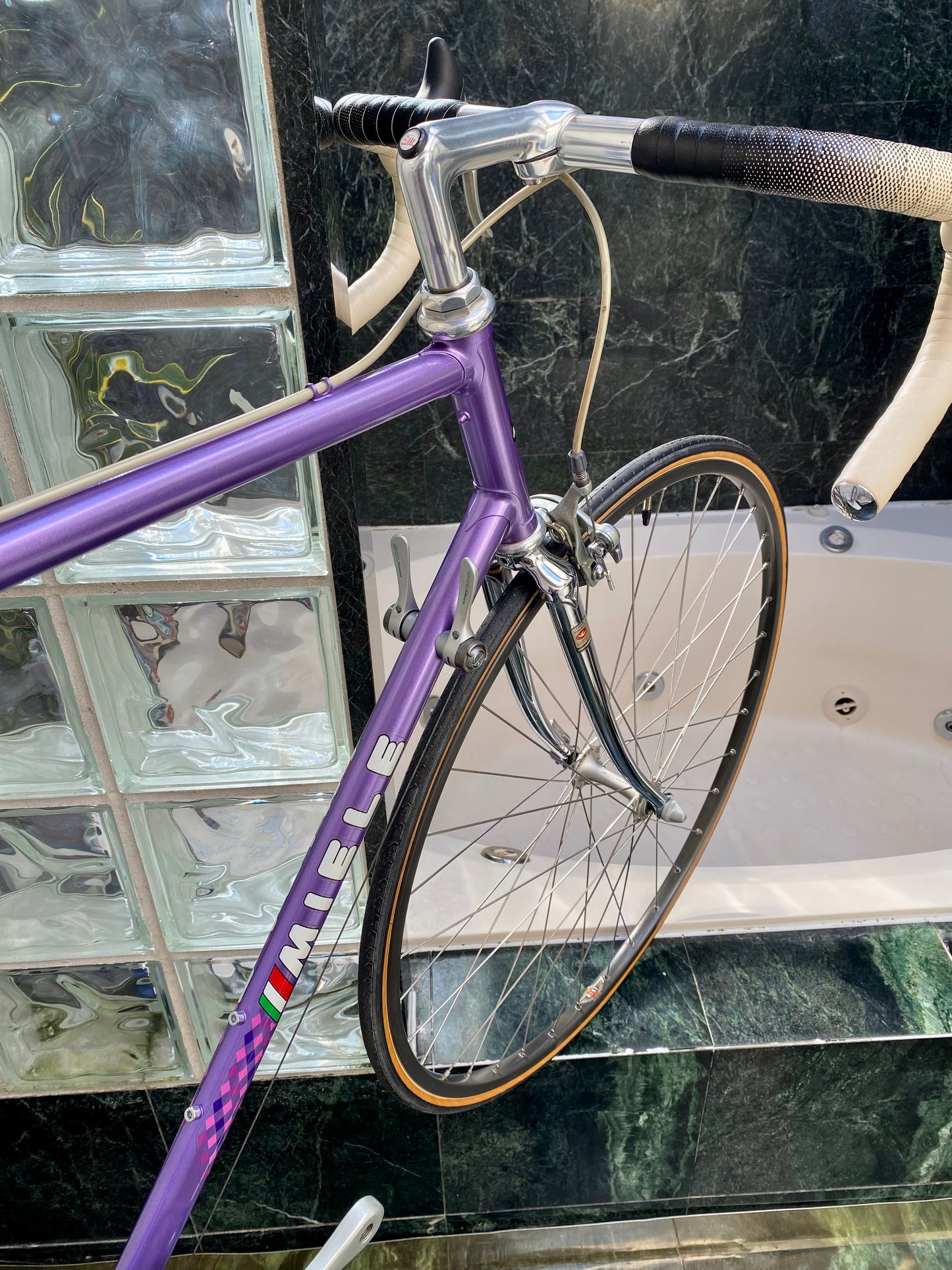 (SIZE 56cm) 1980's BRAND NEW / NOS MIELE ROAD BIKE - SHIMANO 105