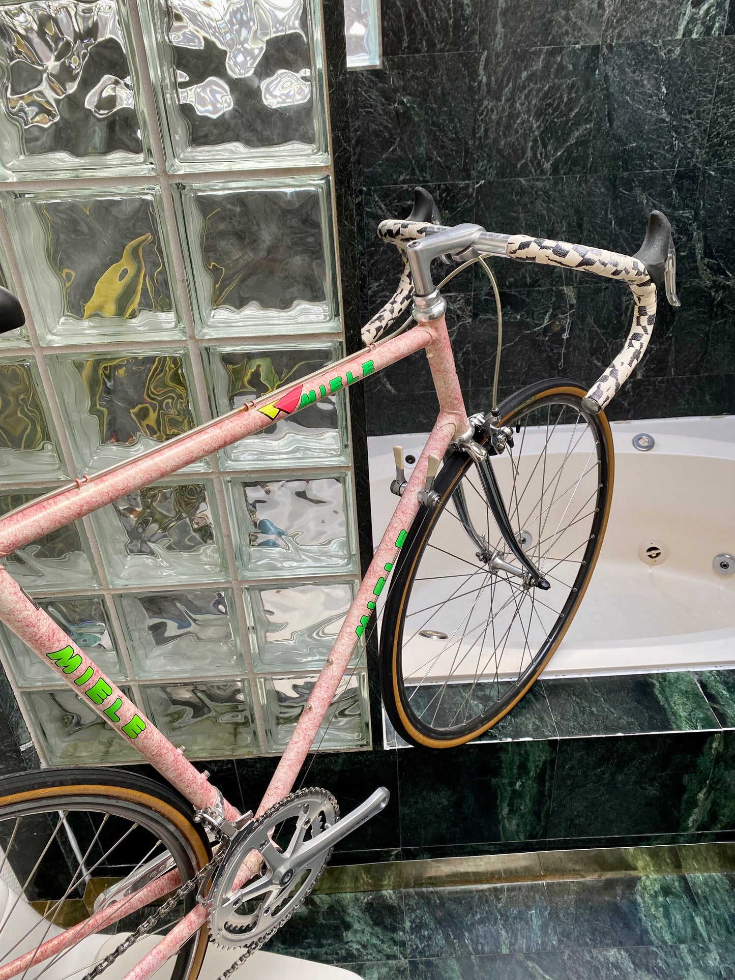 (SIZE 60cm) 1980's MIELE ROAD BIKE - PINK SPLATTER - COOL