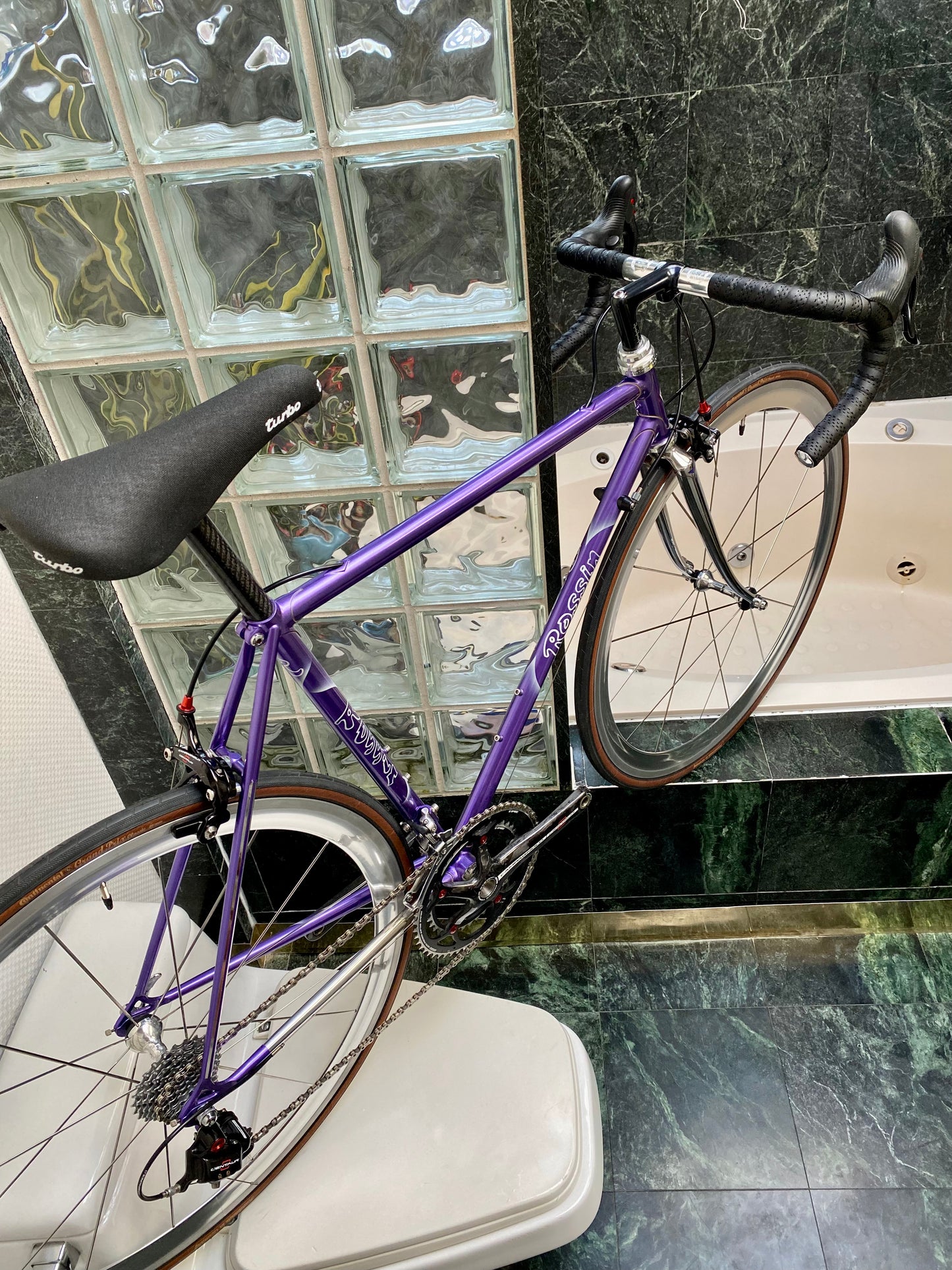 (SIZE 53cm) SENSATIONAL ROSSIN NEO-RETRO BUILD - CAMPAGNOLO CENTAUR CARBON GROUPSET - BEAUTIFUL!!!