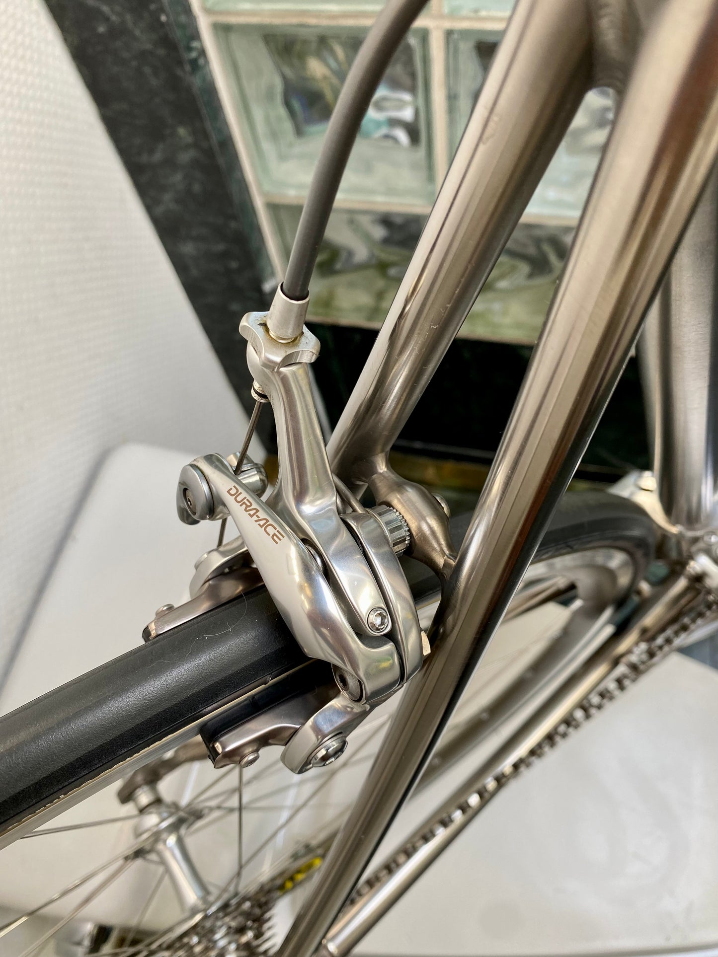 (SIZE 55cm) LATE-1990's LITESPEED VORTEX TITANIUM ROAD BIKE - SHIMANO DURA ACE - LIKE NEW