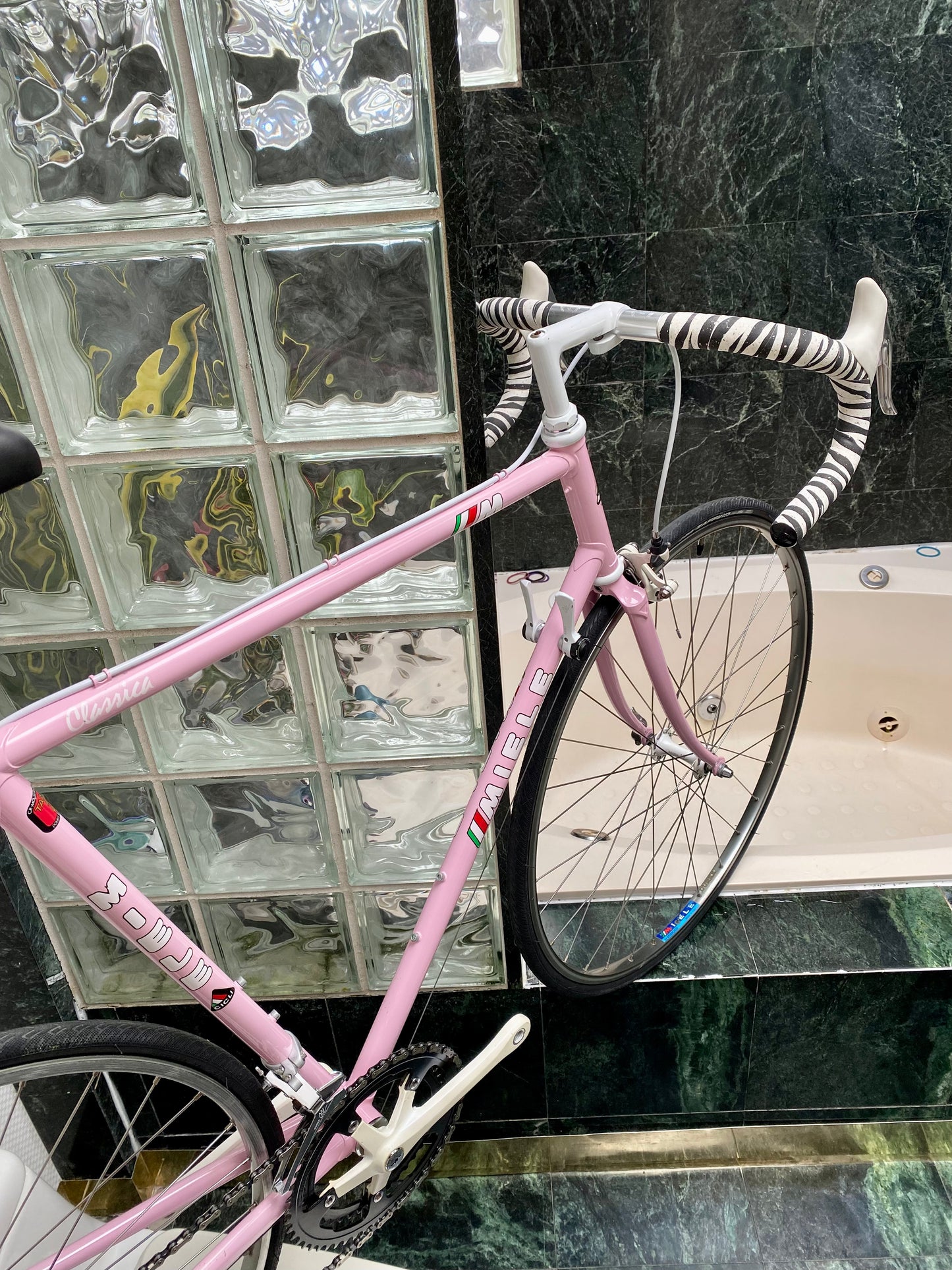 (SIZE 57cm) 1980's MIELE "CLASSICA" ROAD BIKE - LIKE NEW - PINK!