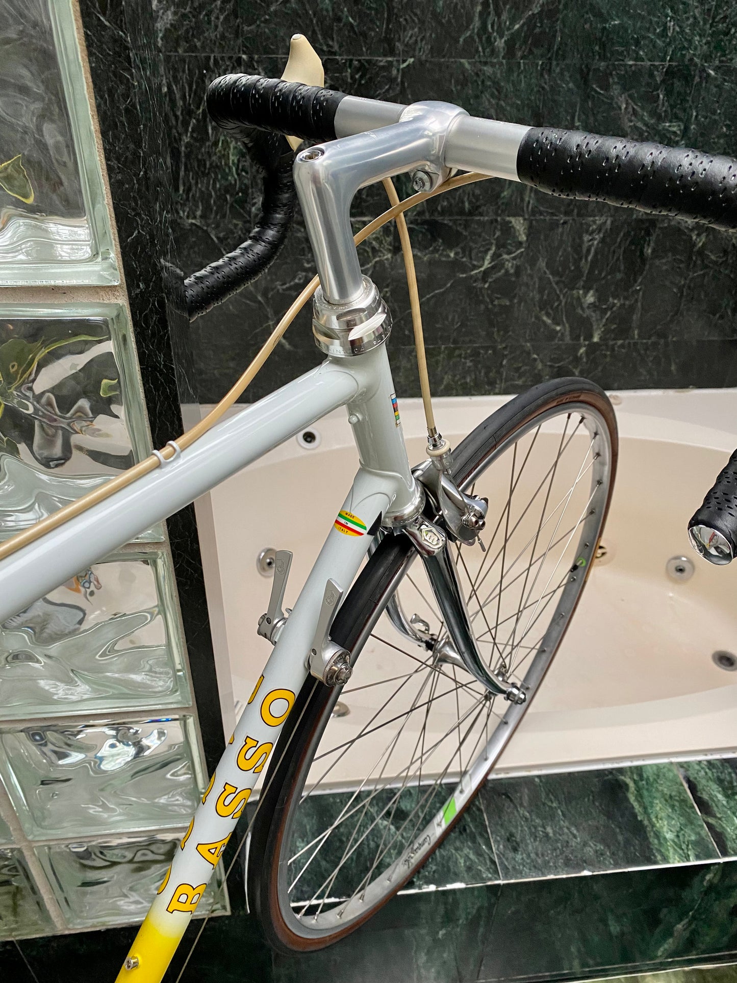 (SIZE 55cm) 1980's BASSO ROAD BIKE - COLUMBUS SL - CAMPAGNOLO ATHENA