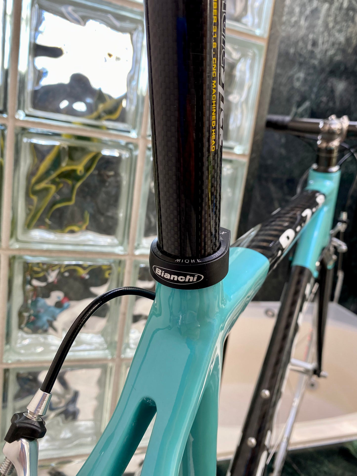 (SIZE 54cm) CLASSIC BIANCHI 928 T-CUBE ROAD BIKE - CELESTE - CAMPAGNOLO CHORUS