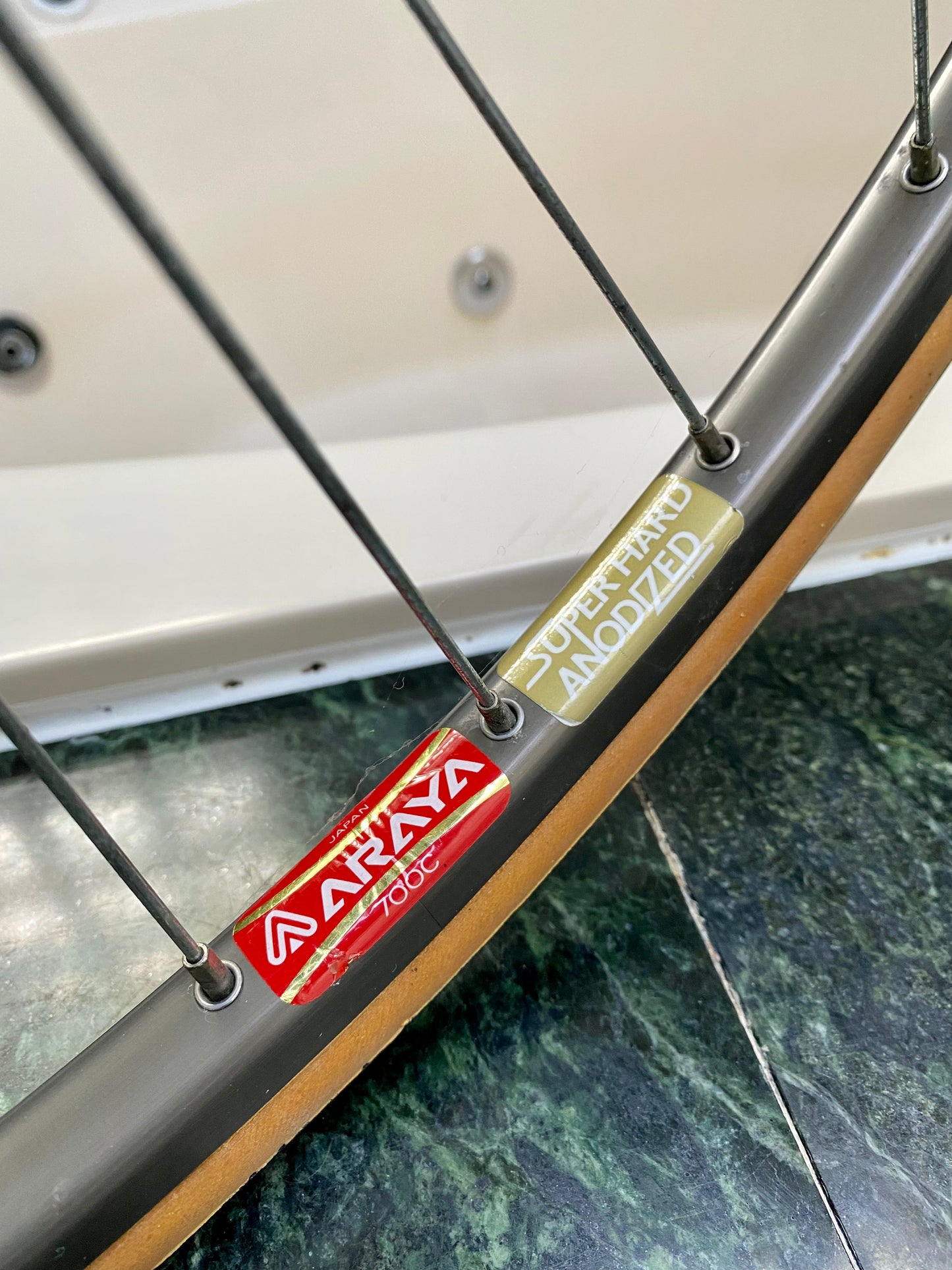 (SIZE 55cm) 1980's CONCORDE ROAD BIKE - FULLY DIALLED!