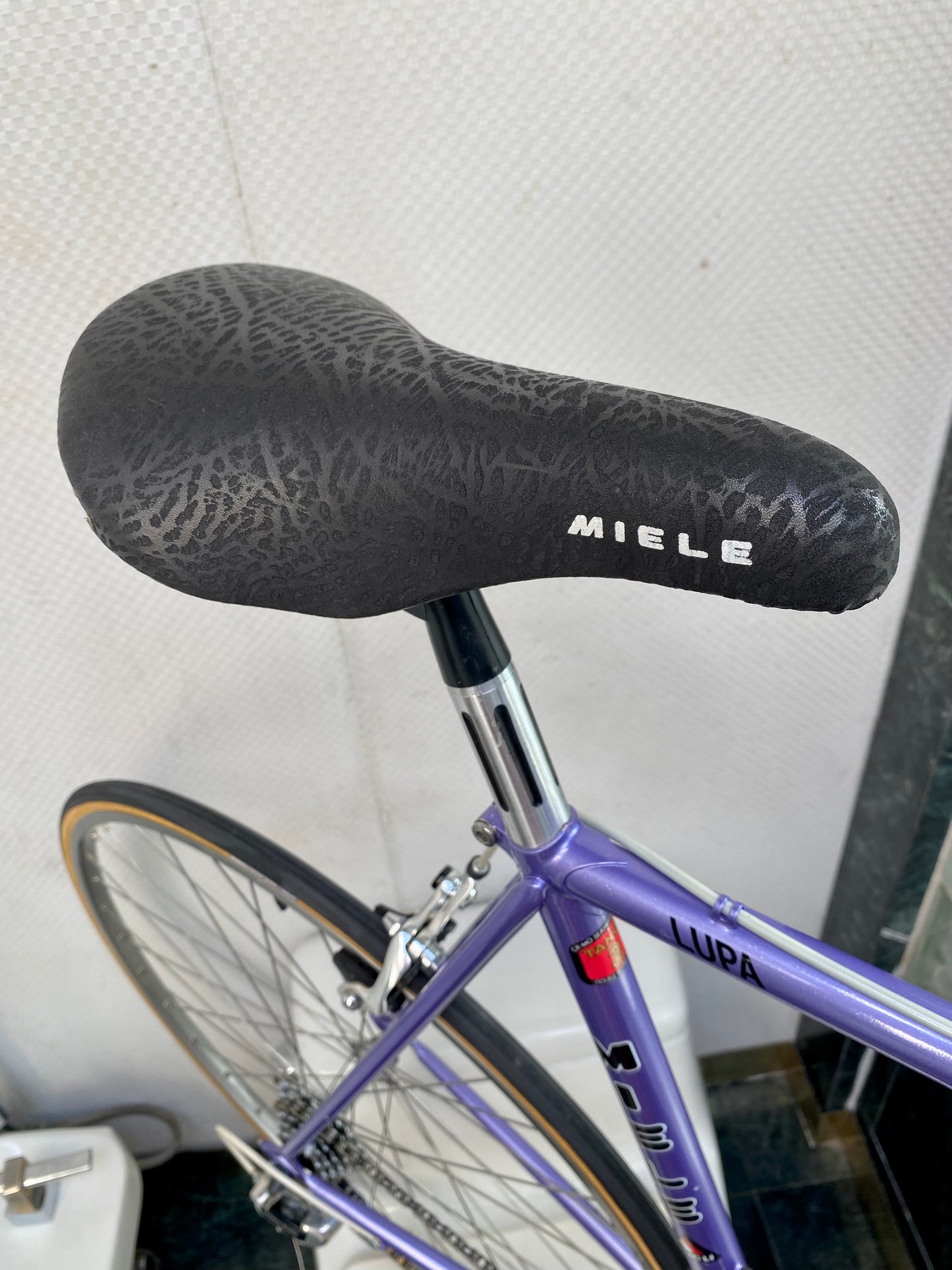 (SIZE 56cm) NOS / NEW 1980's MIELE ROAD BIKE - SHIMANO 105