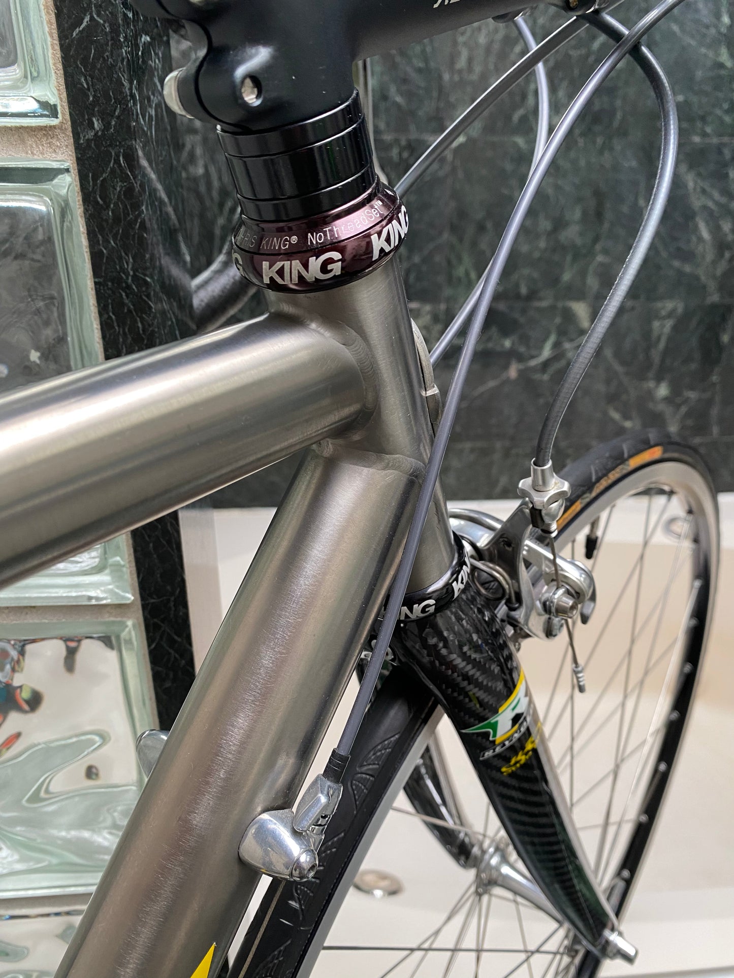 (SIZE 54cm) 2003 YETI ROAD PROJECT TITANIUM ROAD BIKE - SHIMANO DURA ACE - SPOTLESS !