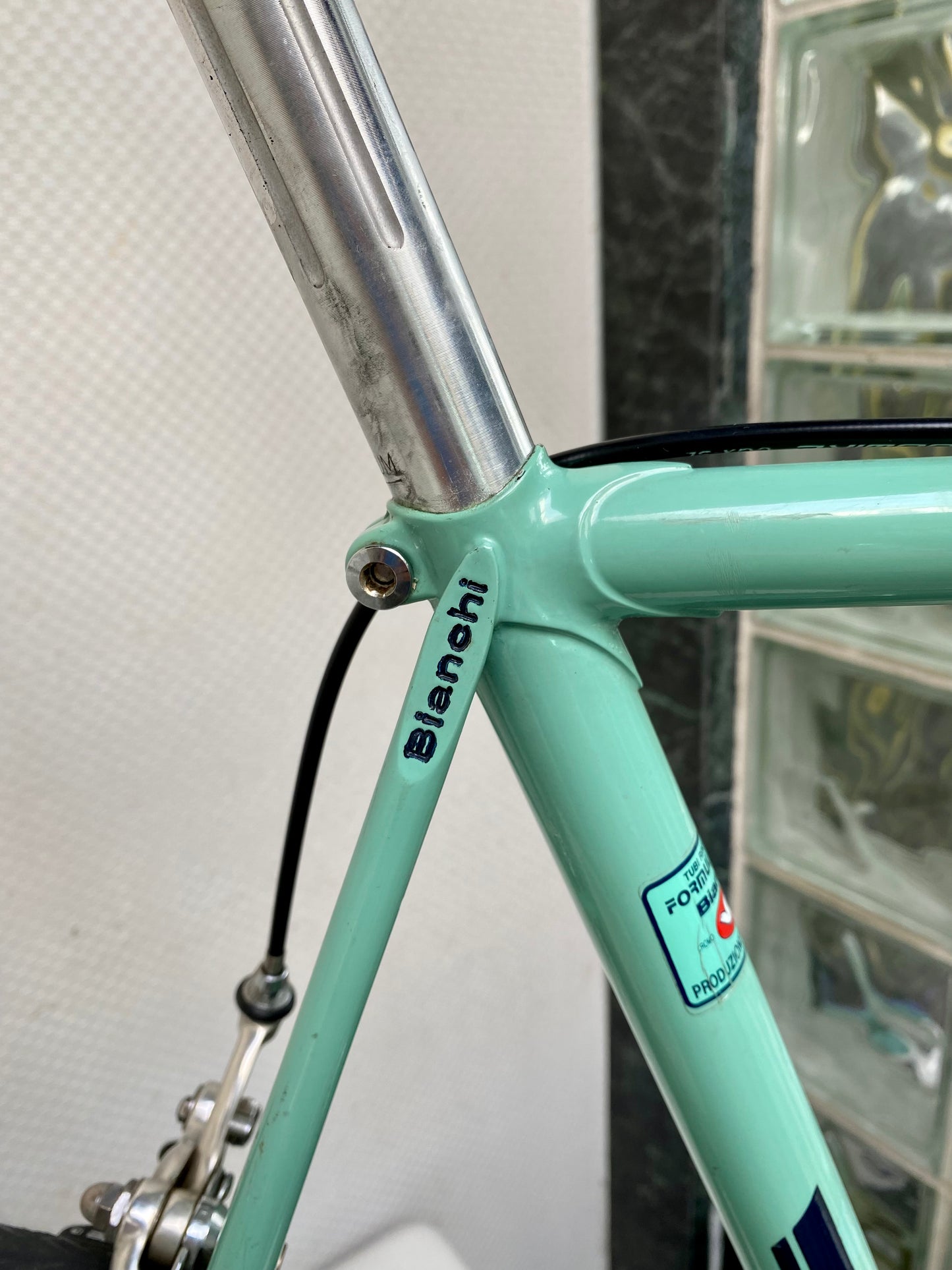 (SIZE 62cm) 1980's BIANCHI TROFEO ROAD BIKE - CAMPAGNOLO - CELESTE - BEAUTIFUL!