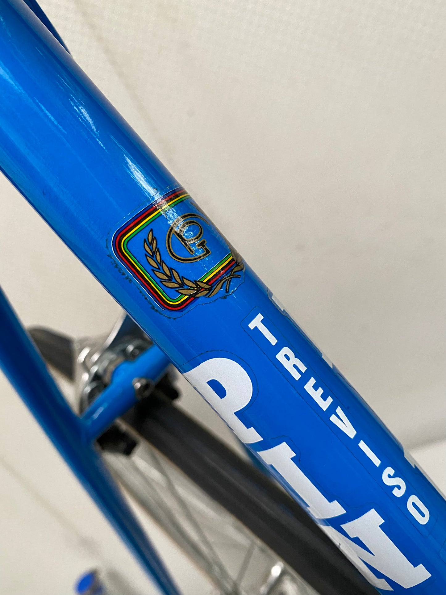 (SIZE 56cm) 1980's PINARELLO ROAD BIKE - EXCELLENT CONDITION