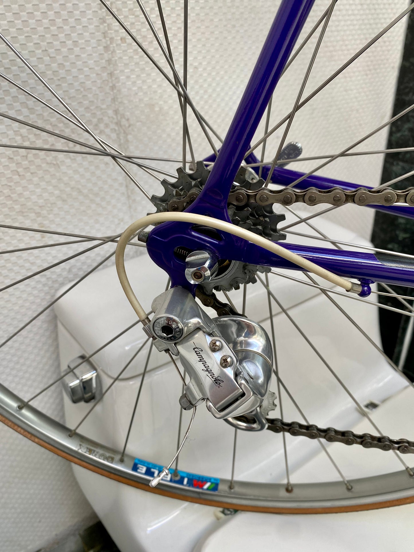 (SIZE 59cm) 1980's MIELE LATINA ROAD BIKE - CAMPAGNOLO ATHENA