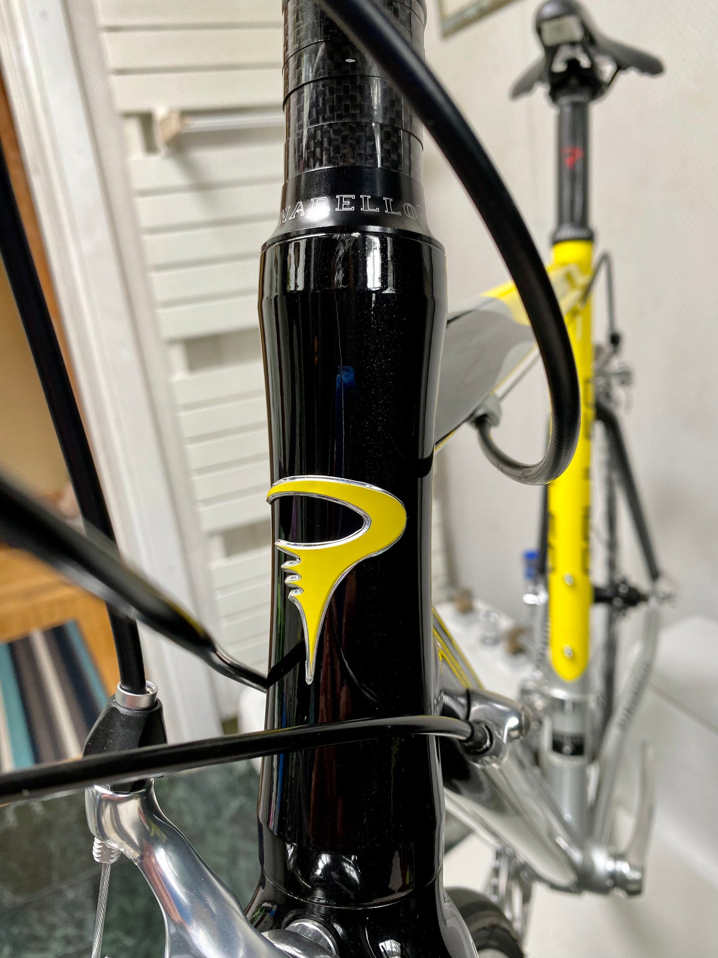 (SIZE 55cm) CLASSIC PINARELLO GALILEO ROAD BIKE - SHIMANO ULTEGRA - LIKE NEW