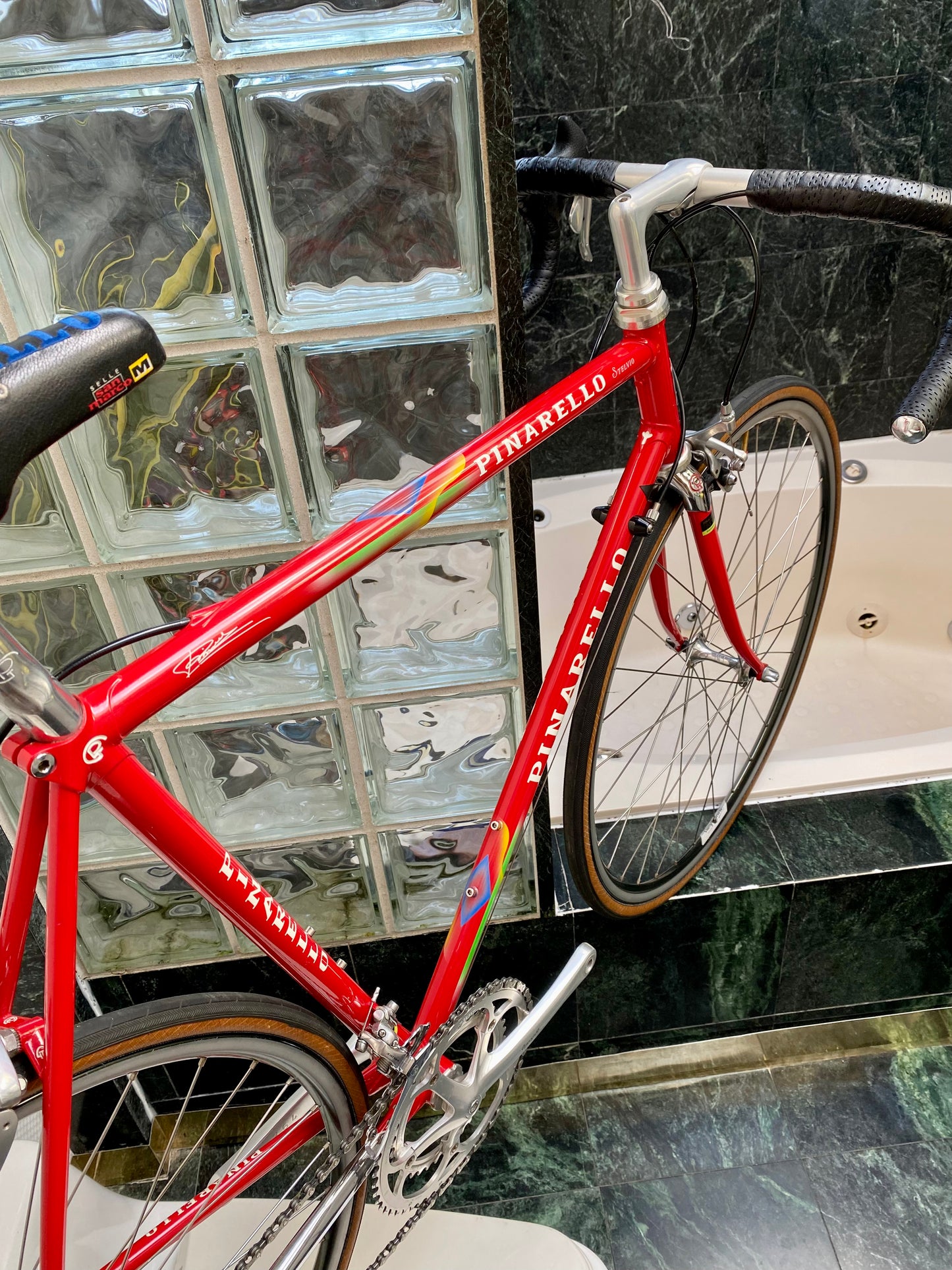 (SIZE 56cm) 1990's PINARELLO STELVIO ROAD BIKE - CAMPAGNOLO - SPOTLESS / LIKE NEW