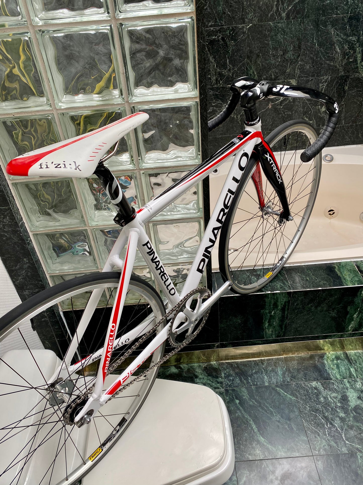 (SIZE (X)XS / "42.5") PINARELLO PISTA TRACK BIKE - FULL CUSTOM BUILD - DURA ACE - NEW