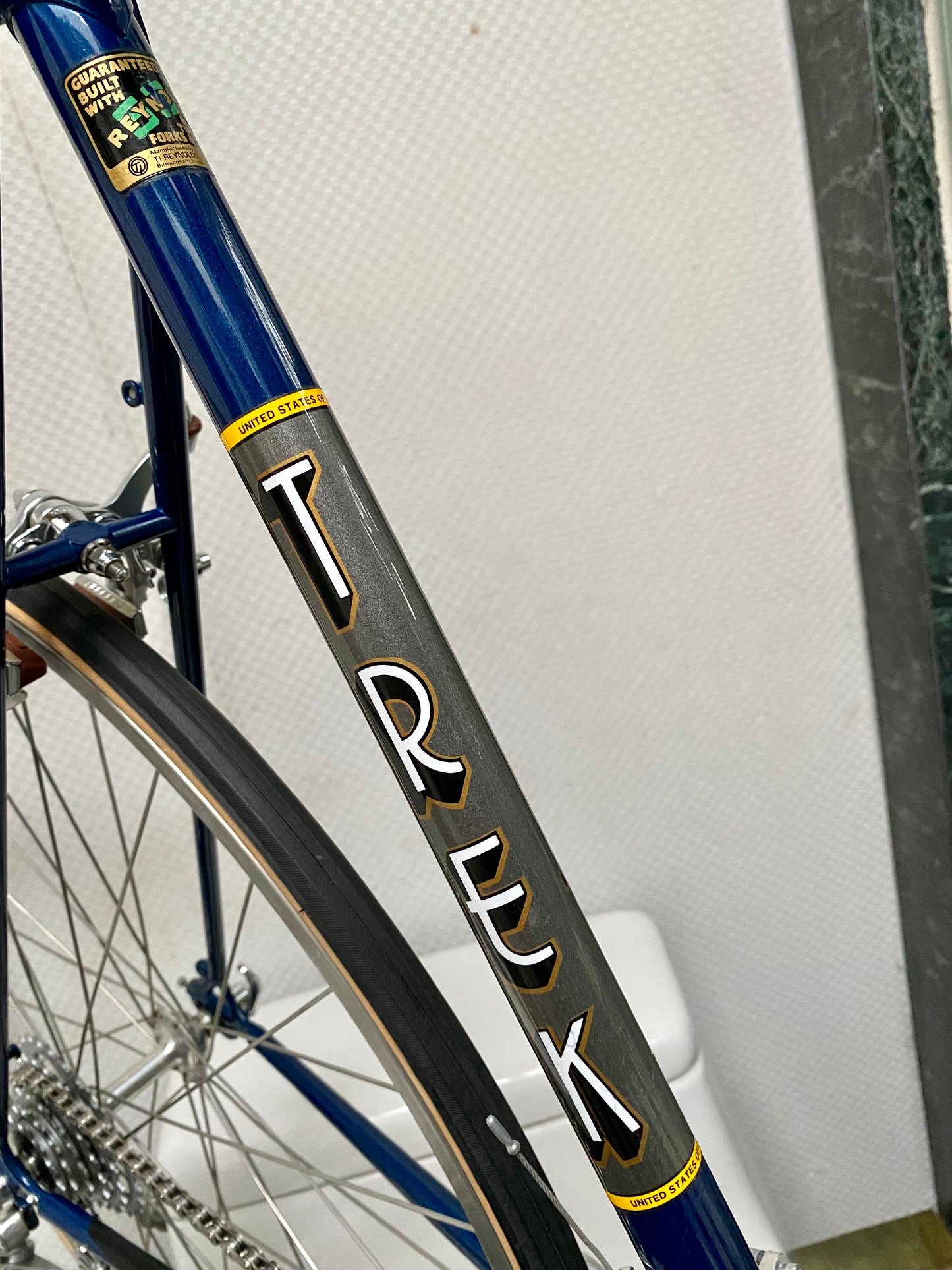 (SIZE 56cm) EARLY-1980's TREK 700 ROAD BIKE - SUNTOUR SUPERBE - REYNOLDS 531 - SPOTLESS