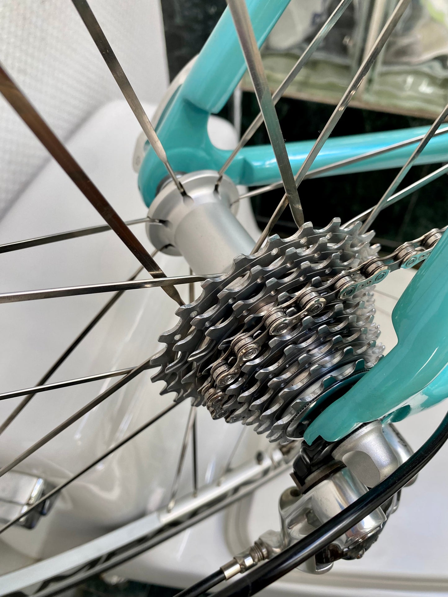 (SIZE 54cm) CLASSIC BIANCHI 928 T-CUBE ROAD BIKE - CELESTE - CAMPAGNOLO CHORUS