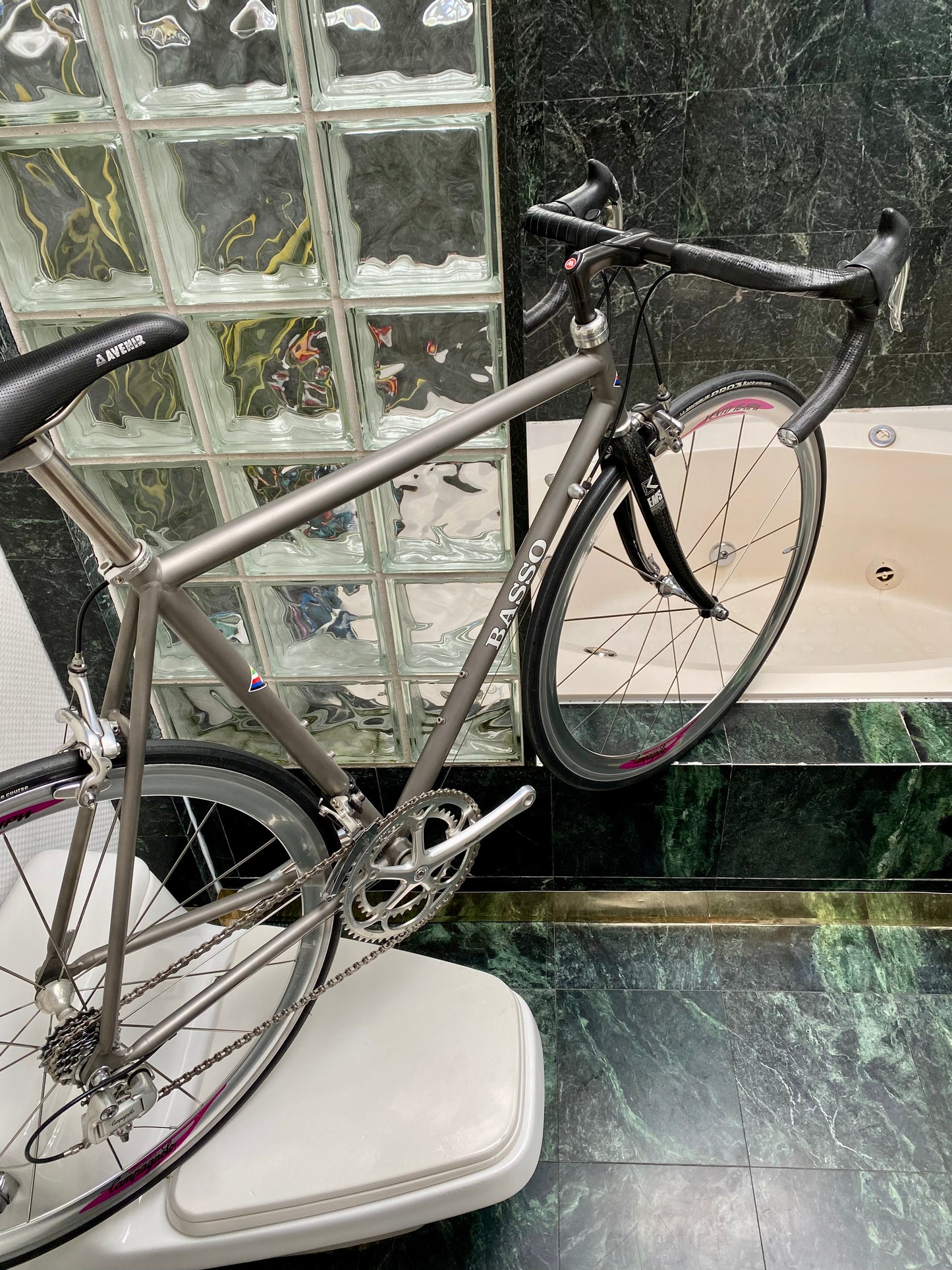 (SIZE 56cm) 1990's BASSO TITANIUM ROAD BIKE - CAMPAGNOLO RECORD - VENTO WHEELSET - INCREDIBLE!