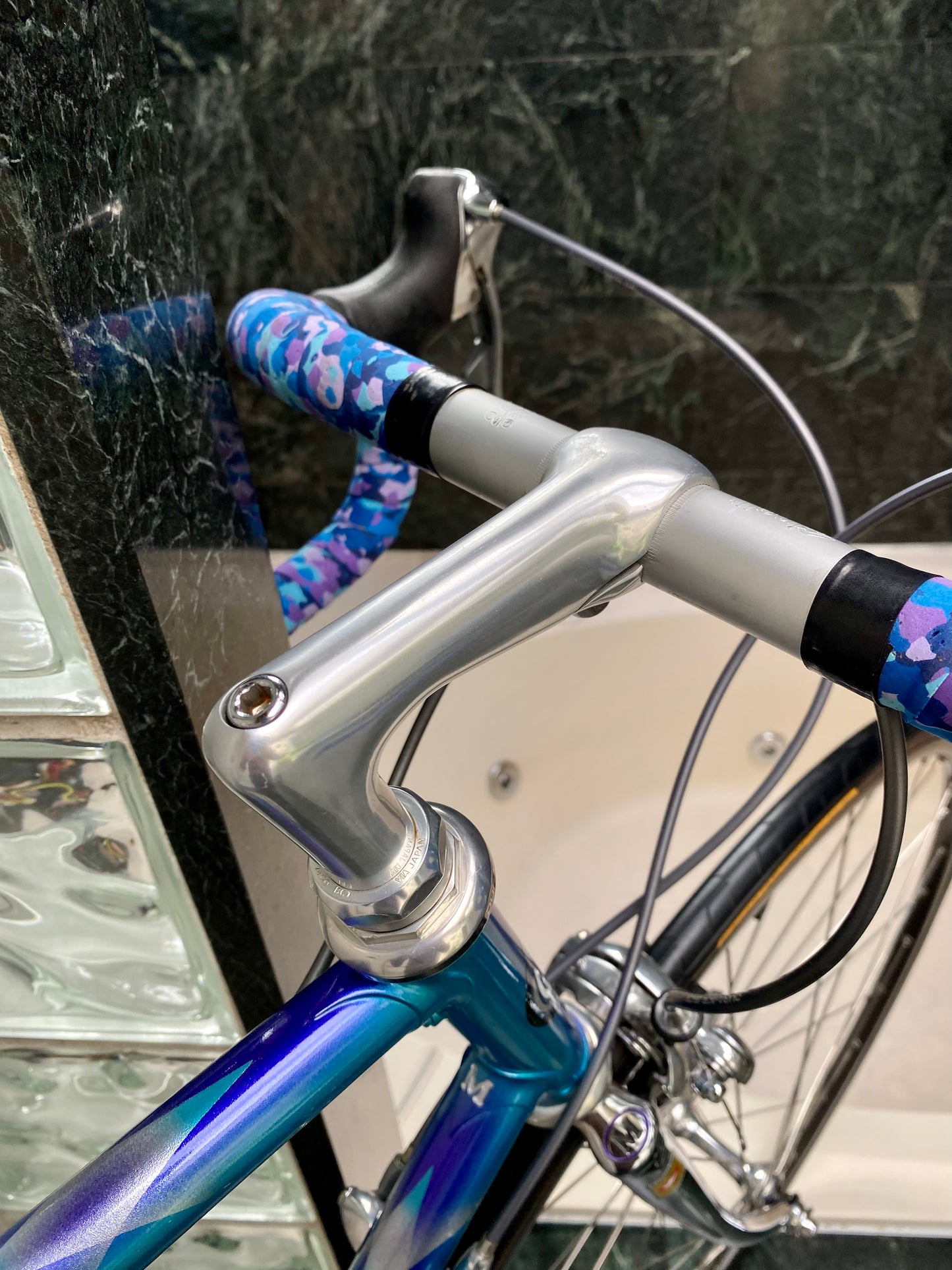 (SIZE 56cm) EARLY-1990's MARINONI CORSA ROAD BIKE - SHIMANO DURA ACE - SPOTLESS / PERFECT