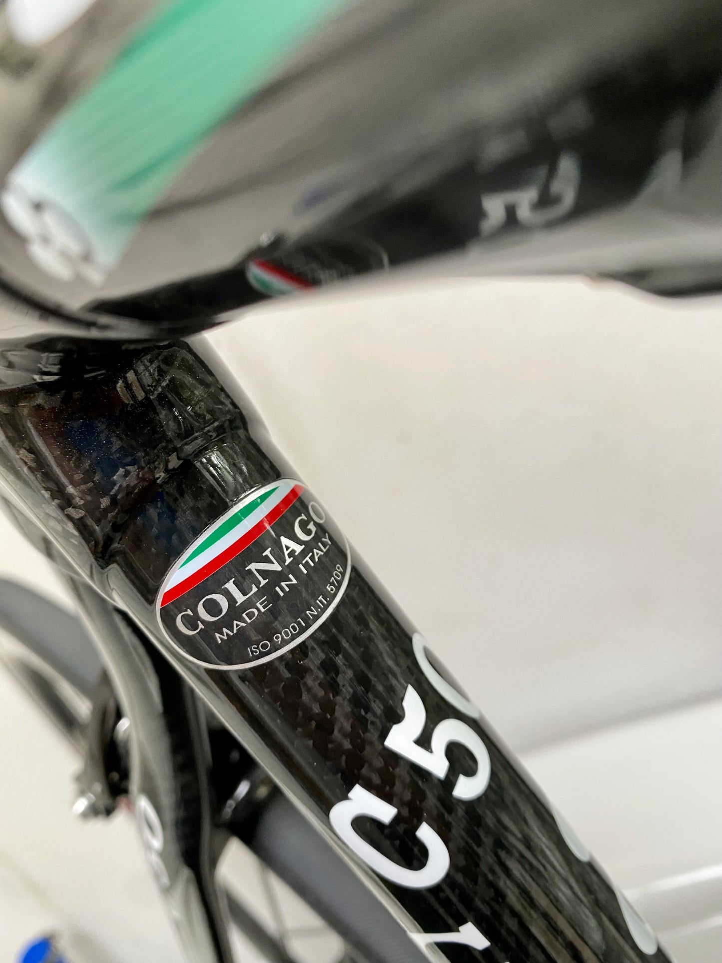 (SIZE 56cm) CLASSIC COLNAGO C50 ROAD BIKE - CAMPAGNOLO RECORD - LIKE NEW / SPOTLESS