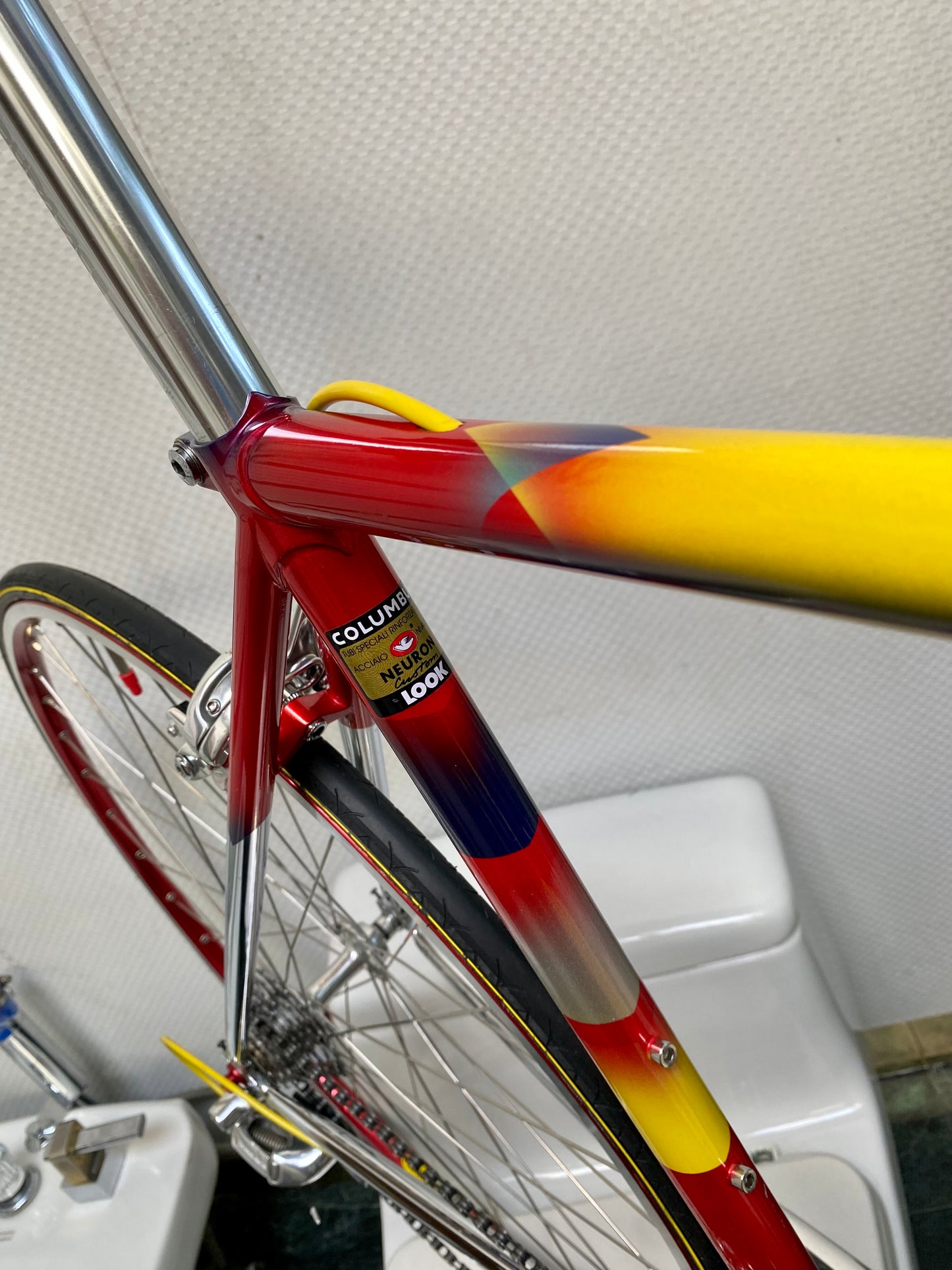 (SIZE 53cm) 1990's LOOK KG243 ROAD BIKE - DURA ACE 25th ANNIVERSARY - EXCEPTIONAL