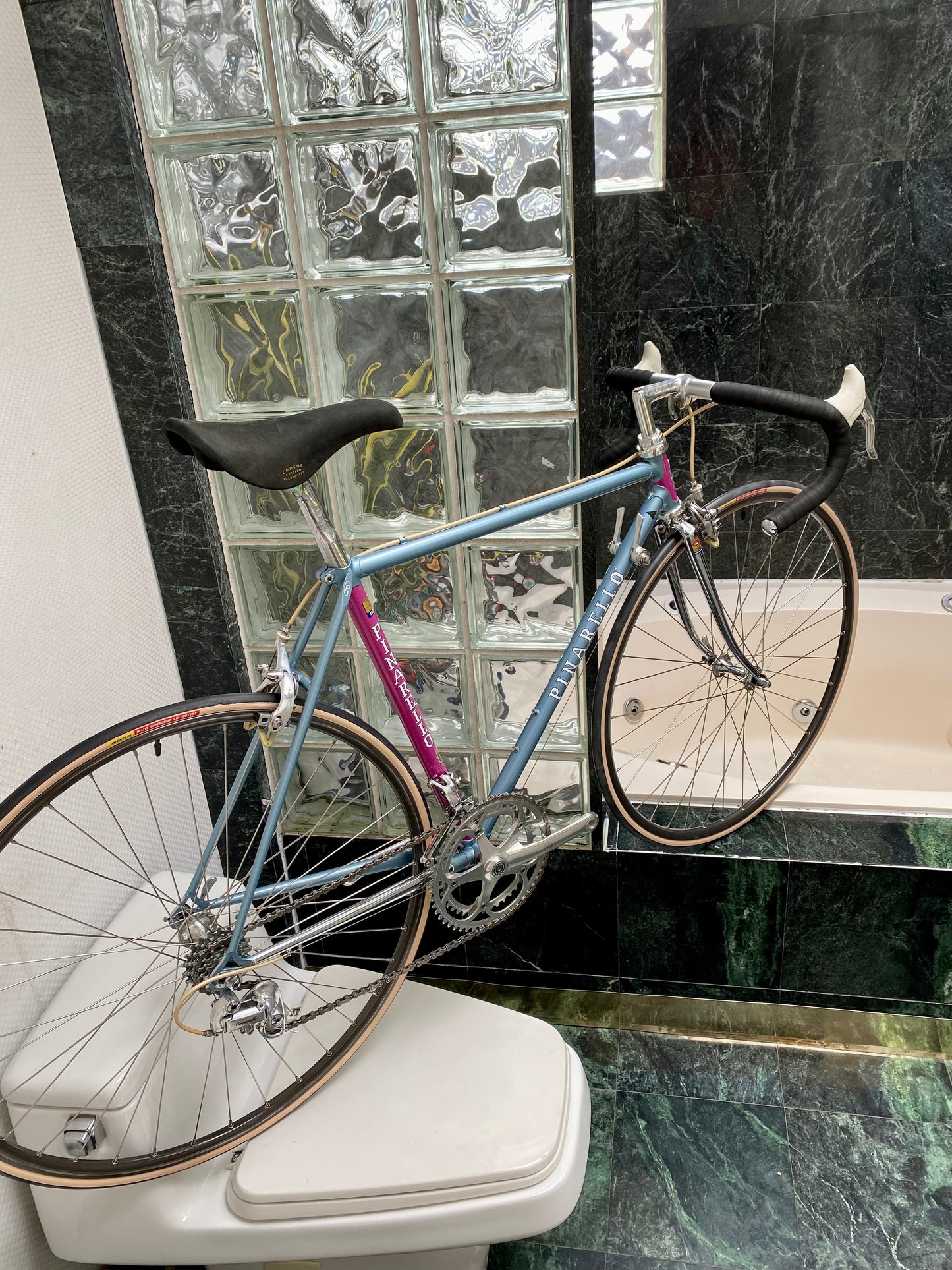 (SIZE 52cm) 1980's PINARELLO ROAD BIKE - CAMPAGNOLO CHORUS - LIKE NEW