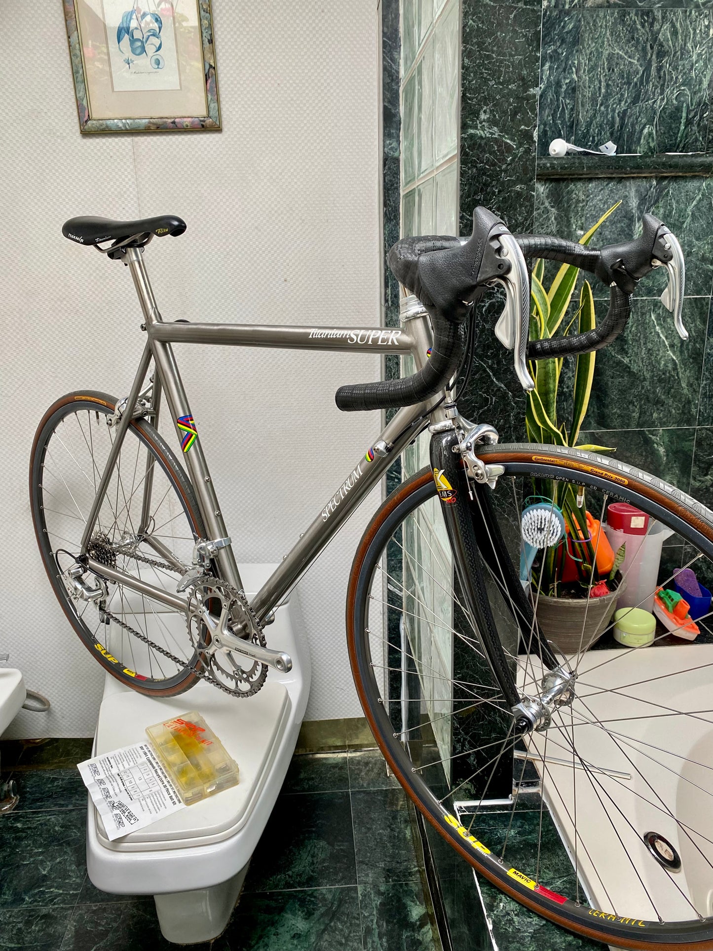 (SIZE 56cm) 1994 SPECTRUM CYCLES "TITANIUM SUPER" ROAD BIKE - CAMPAGNOLO RECORD