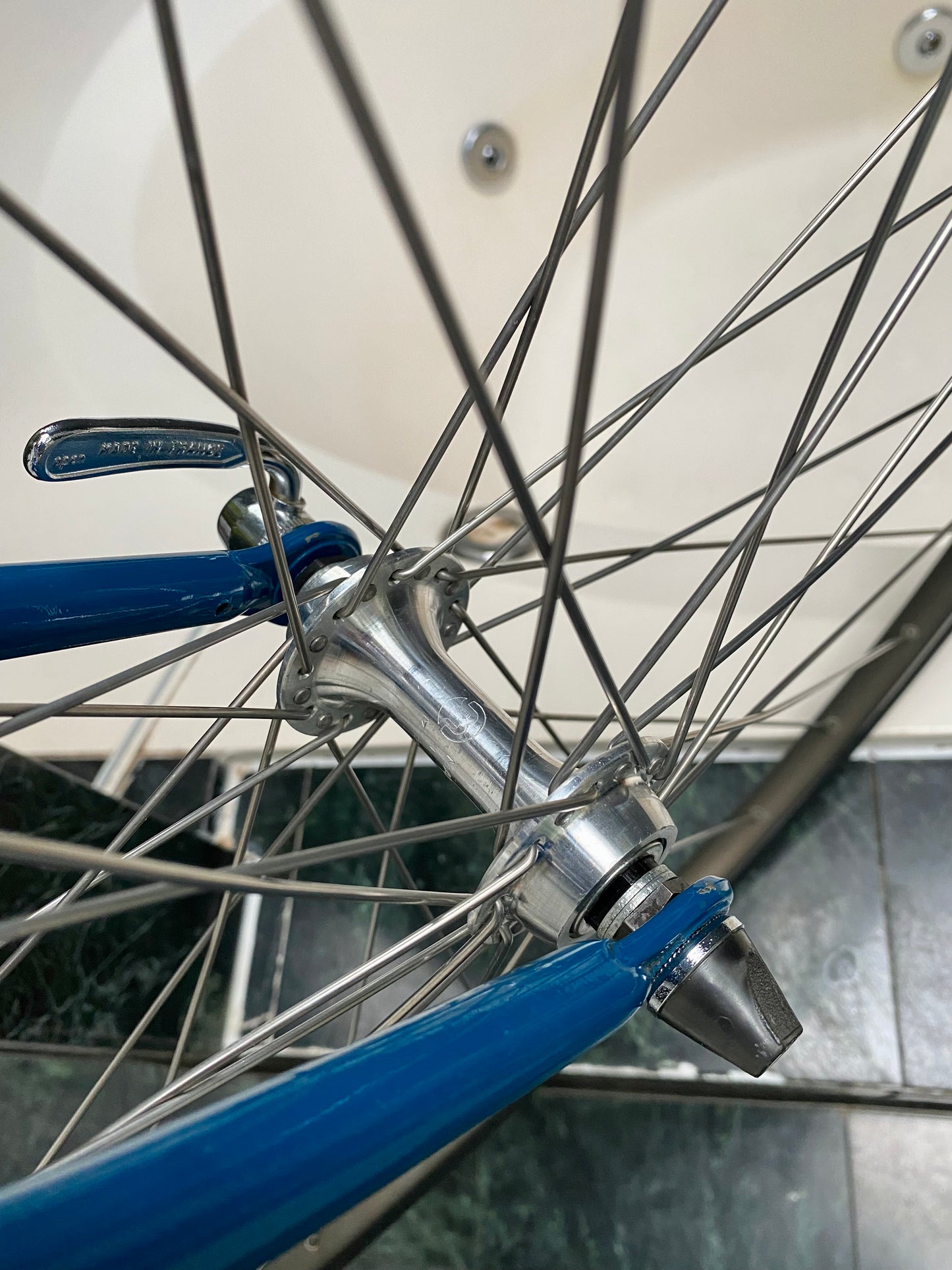 (SIZE 60cm) 1980's CANNONDALE ROAD BIKE - FULL REFURBISHED
