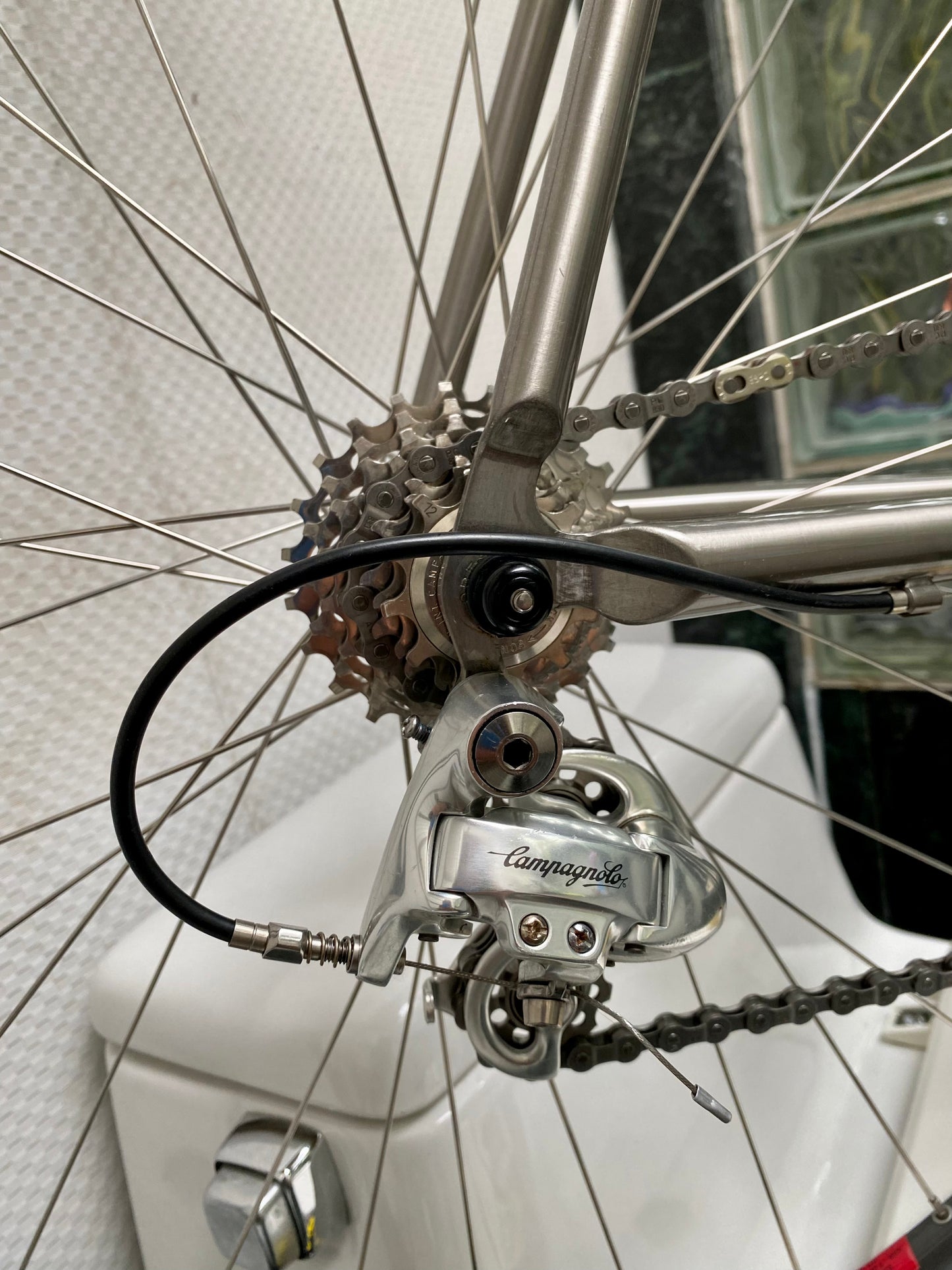 (SIZE 56cm) 1994 SPECTRUM CYCLES "TITANIUM SUPER" ROAD BIKE - CAMPAGNOLO RECORD