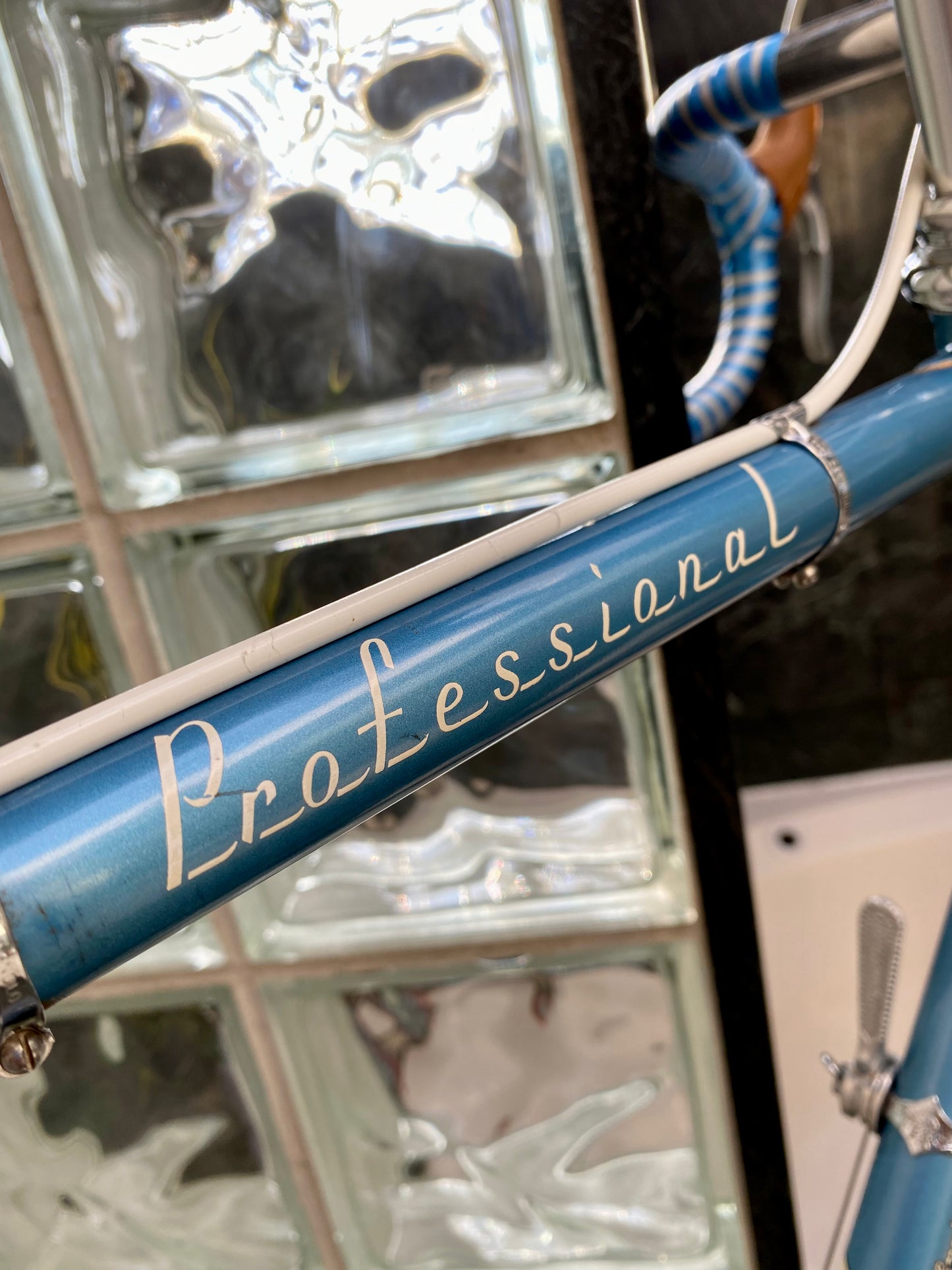 (SIZE 59cm) 1970's PROFESSIONAL ROAD BIKE - ALL ORIGINAL - CAMPAGNOLO GROUPSET