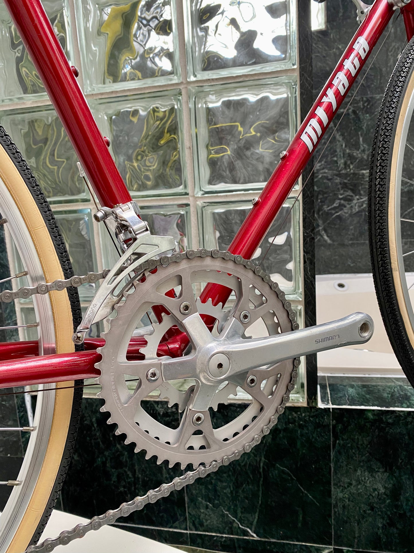 (SIZE 54cm) 1980's SIX TEN TOURING BIKE - LIKE NEW