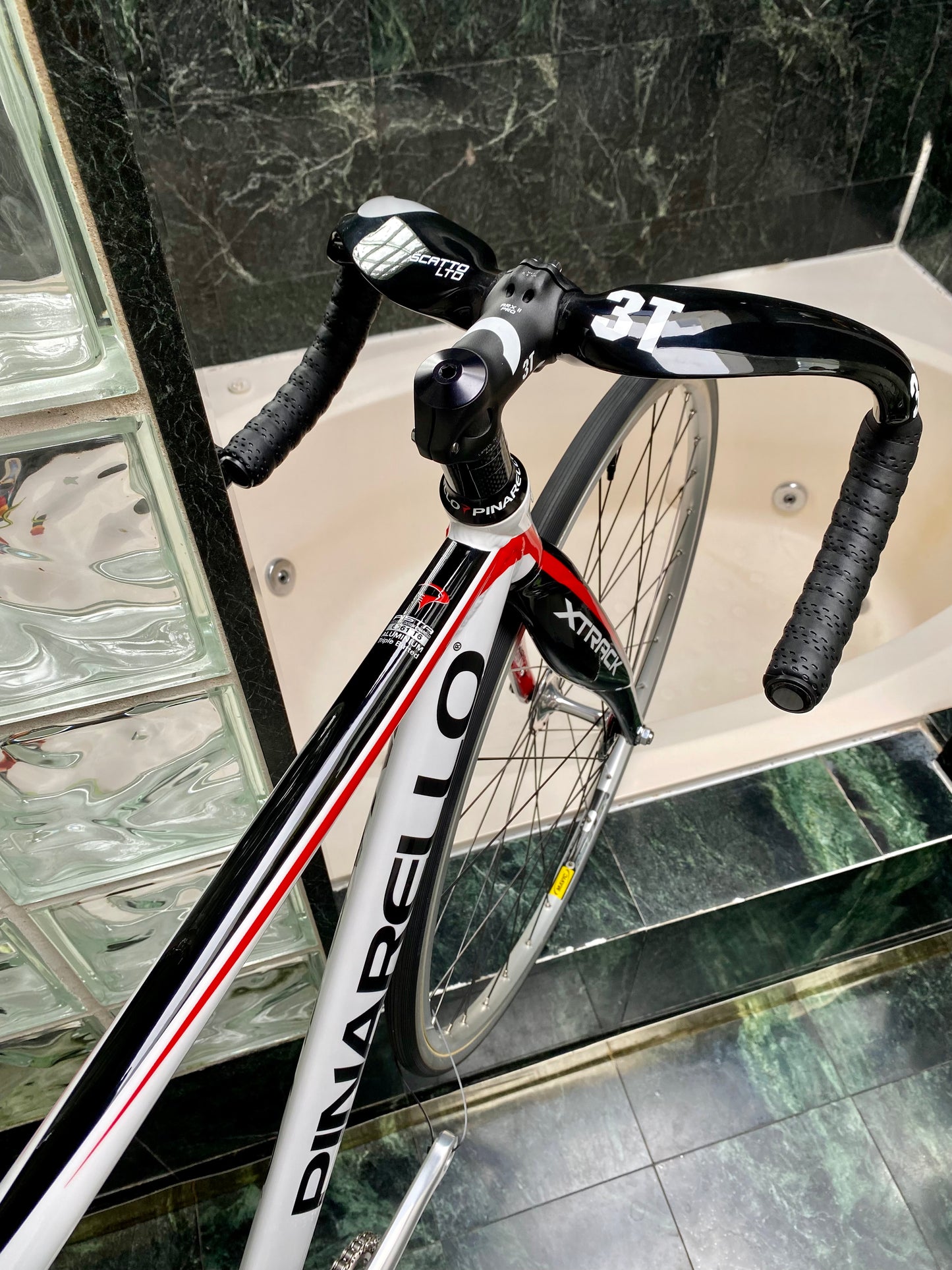 (SIZE (X)XS / "42.5") PINARELLO PISTA TRACK BIKE - FULL CUSTOM BUILD - DURA ACE - NEW