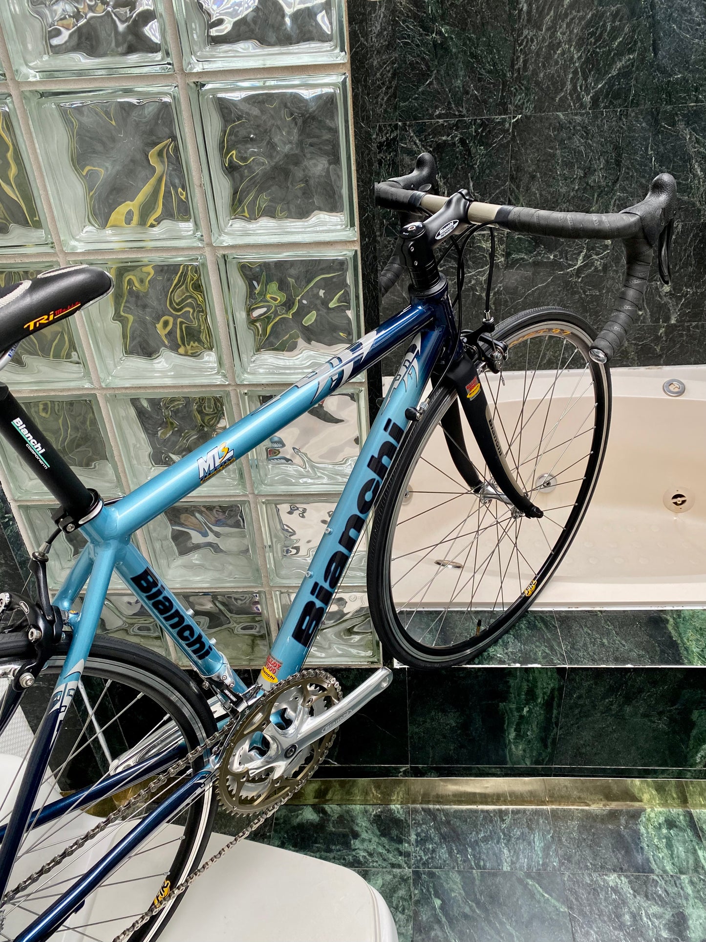 (SIZE 51cm) NOS / BRAND NEW CLASSIC BIANCHI ROAD BIKE - CAMPAGNOLO