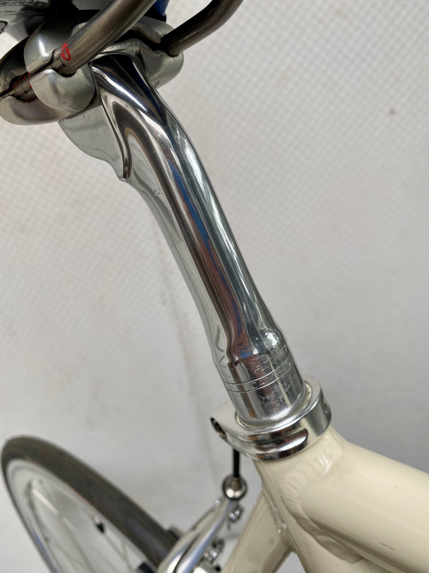 (SIZE 56cm) 1990's CINELLI PRO TEAM ROAD BIKE - CAMPAGNOLO ATHENA GROUPSET - LIKE NEW