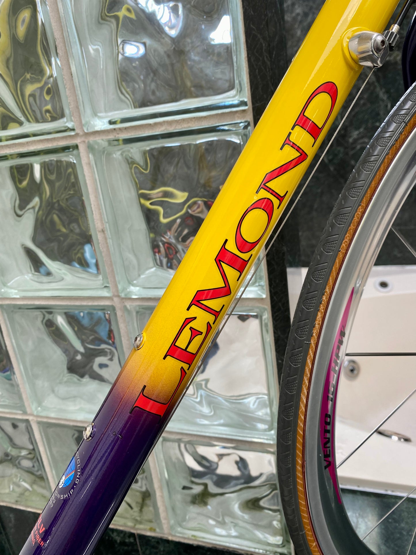 (SIZE 60cm) 1997 LEMOND MAILLOT JAUNE ROAD BIKE - CAMPAGNOLO RECORD