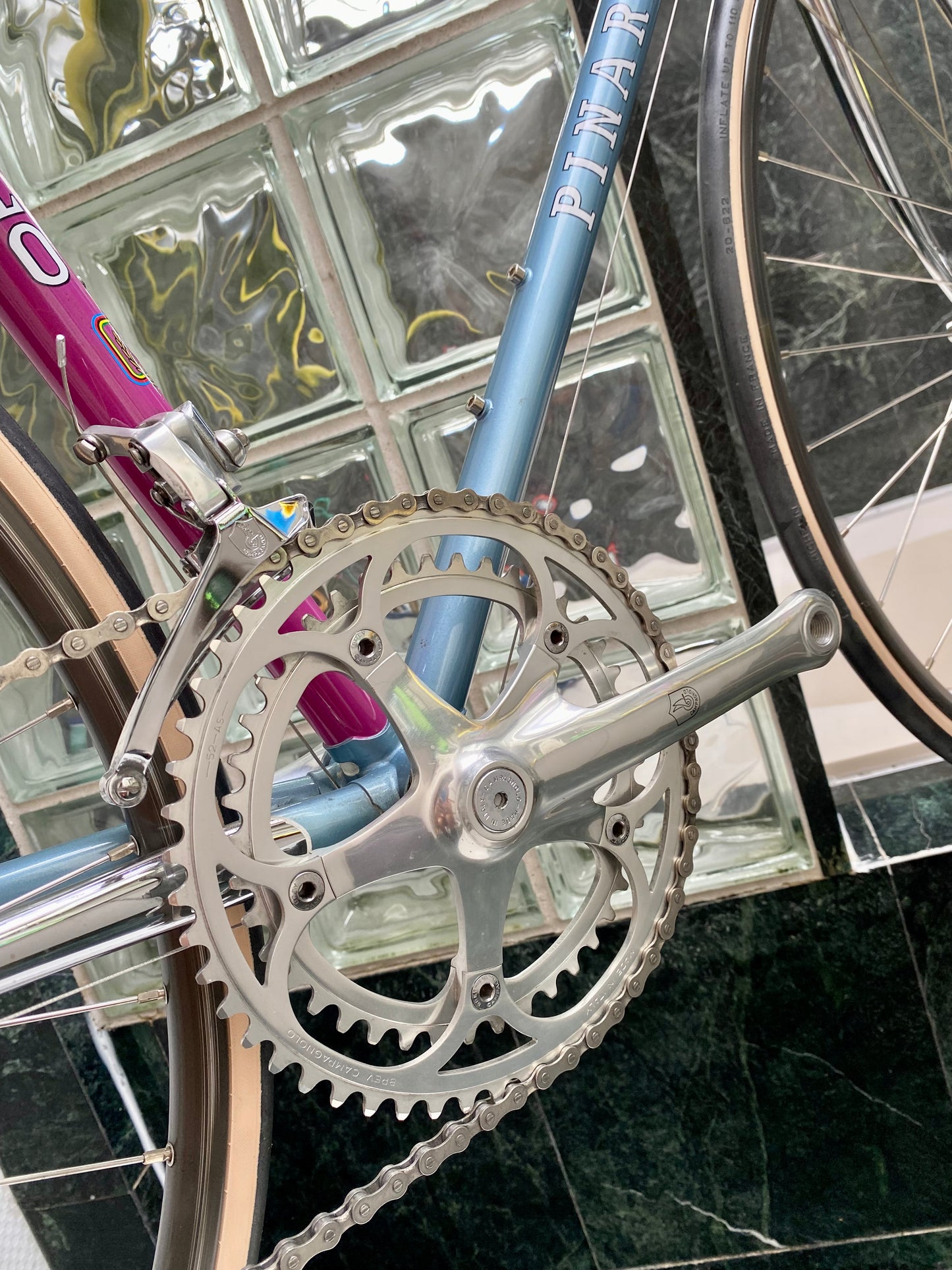 (SIZE 52cm) 1980's PINARELLO ROAD BIKE - CAMPAGNOLO CHORUS - LIKE NEW