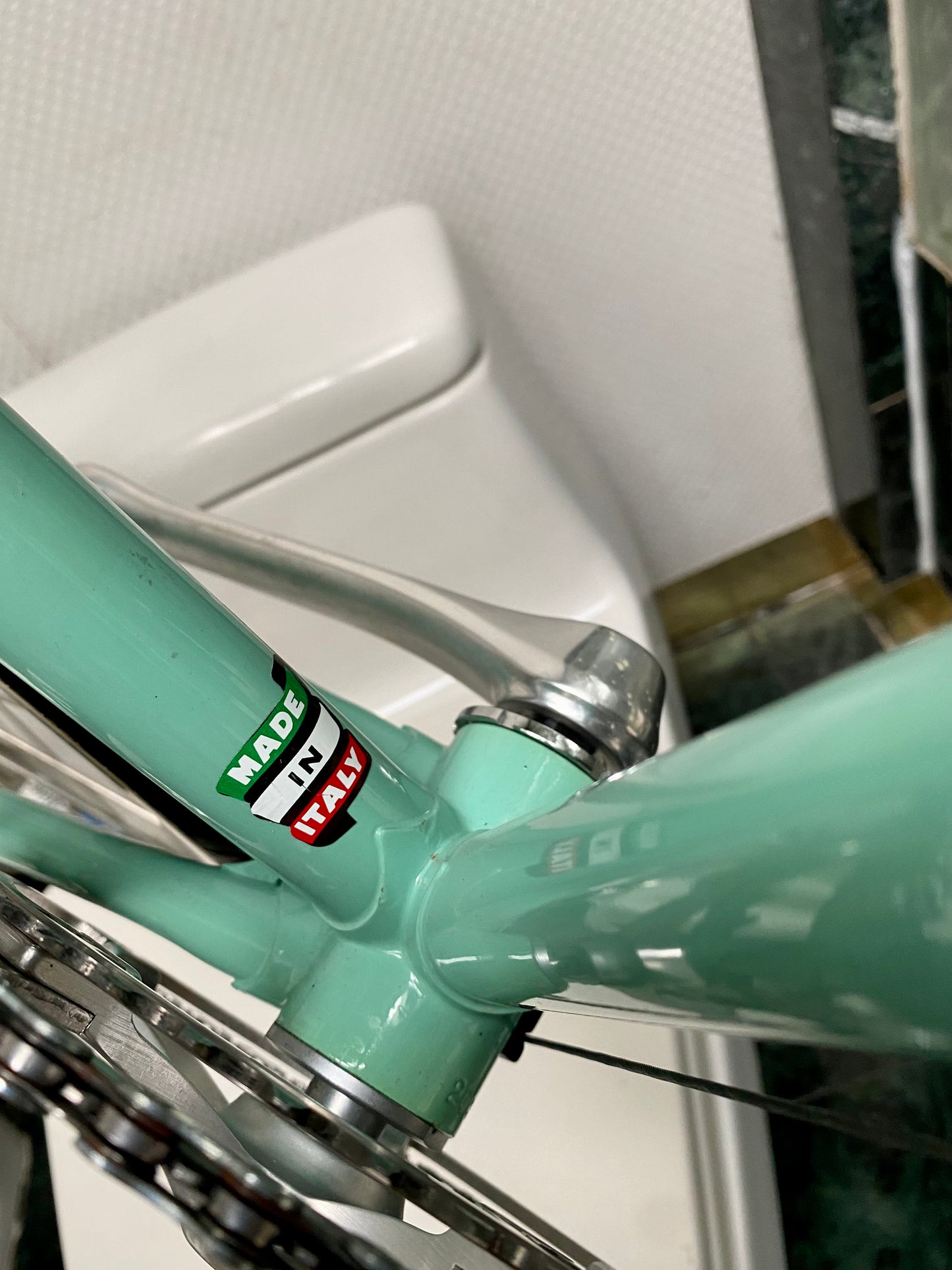 (SIZE 53cm) 1980's BIANCHI TROFEO ROAD BIKE - CAMPAGNOLO - COLUMBUS - LIKE NEW