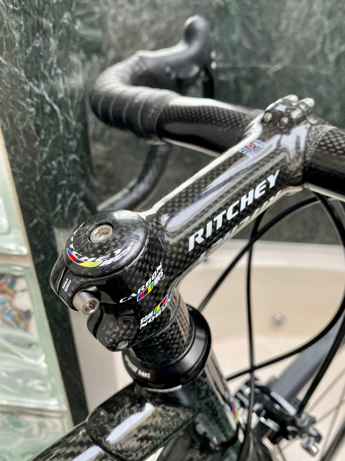 (SIZE 56cm) CLASSIC COLNAGO C50 ROAD BIKE - CAMPAGNOLO RECORD - LIKE NEW / SPOTLESS