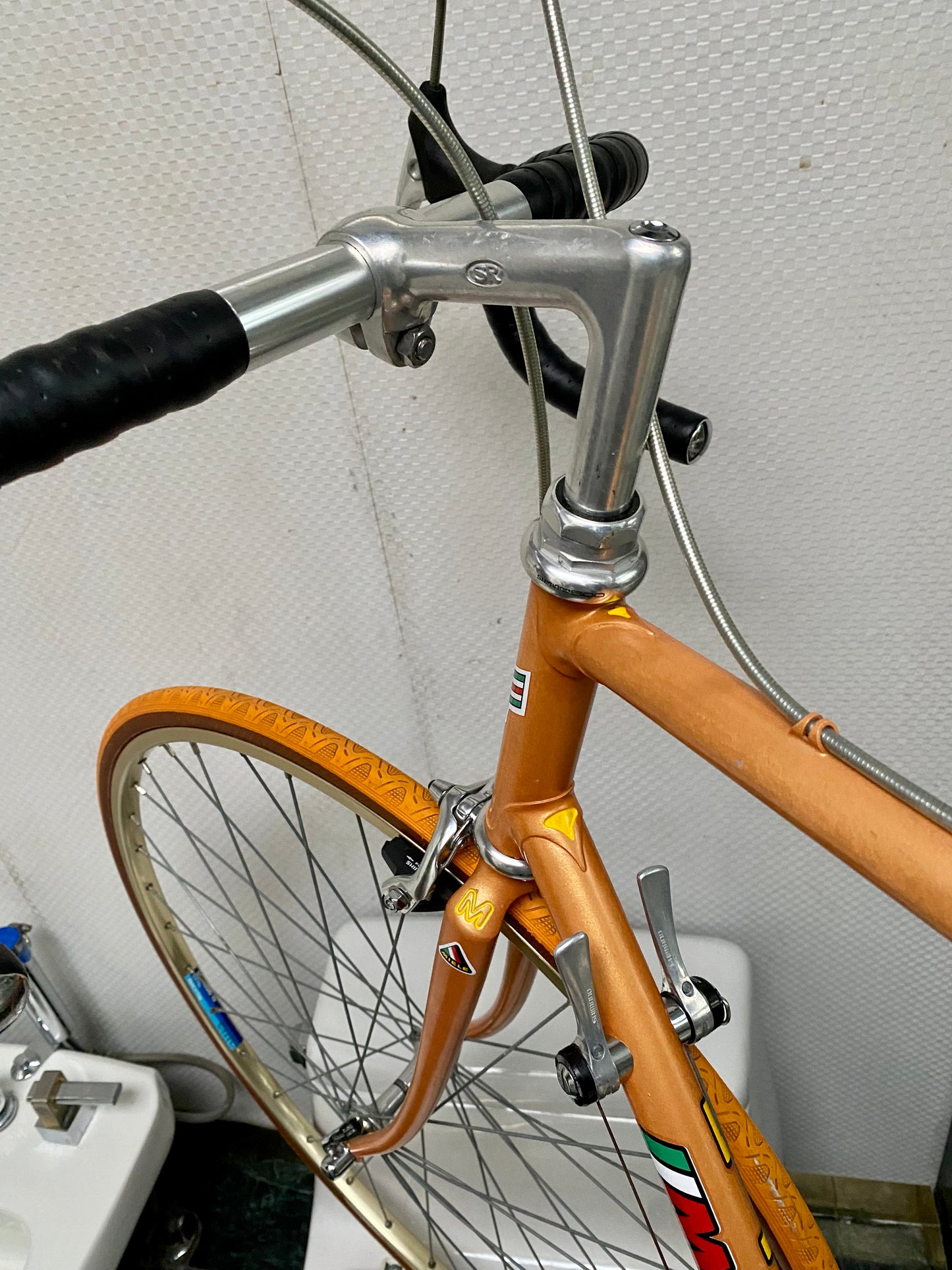 (SIZE 57cm) 1980's MIELE ROAD BIKE - ROSSIN-BUILT - SHIMANO 600