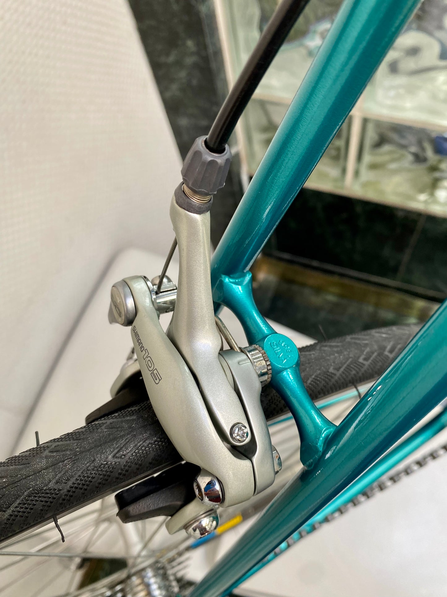 (SIZE 55cm) EARLY-1990's GARDIN ROAD BIKE - SHIMANO 105