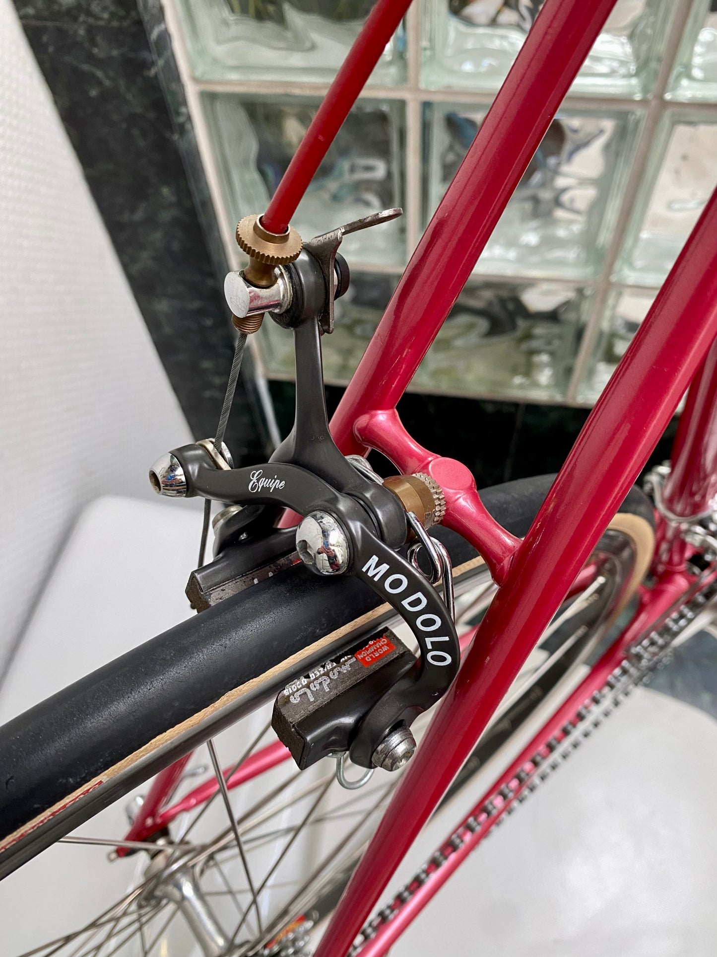 (SIZE 55cm) LIKE NEW 1980's BIANCHI ROAD BIKE - CAMPAGNOLO - SPOTLESS!!!